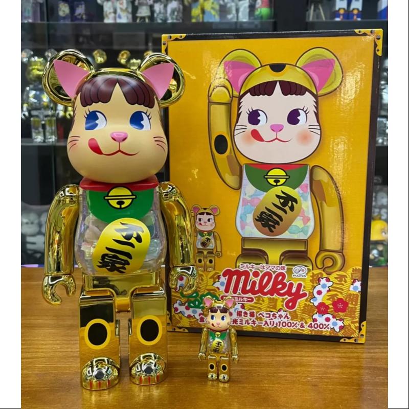 Be@rbrick Lucky Cat Peko Chan Milky 400% & 100% Limited Edition 2024 (Glow in Dark) - Japanese Collectible Vinyl Art Toy for Home Decor, Office Display & Anime Collections