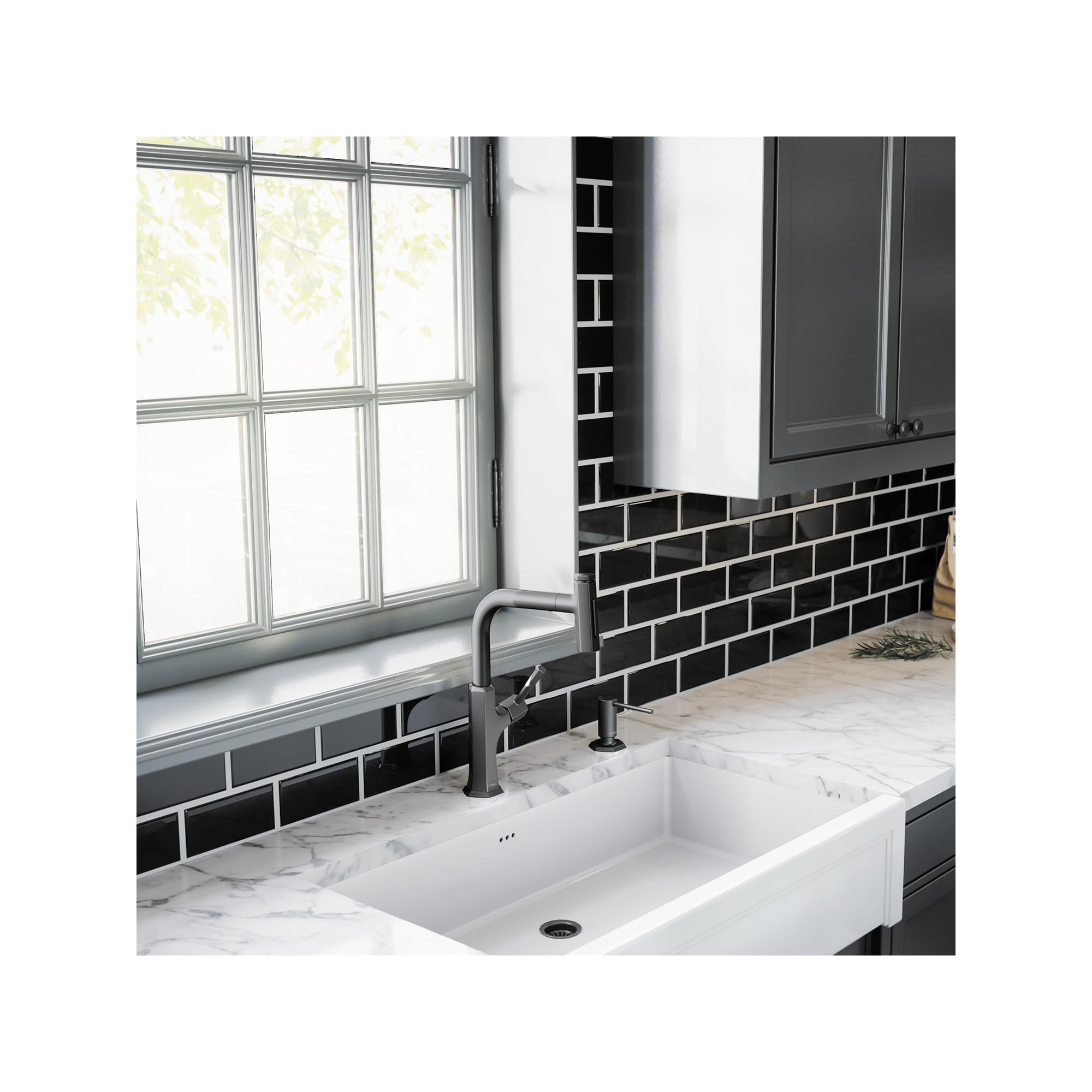 Hansgrohe Locarno Matte Black Kitchen Faucet with Pull-Out Sprayer for Modern Sinks