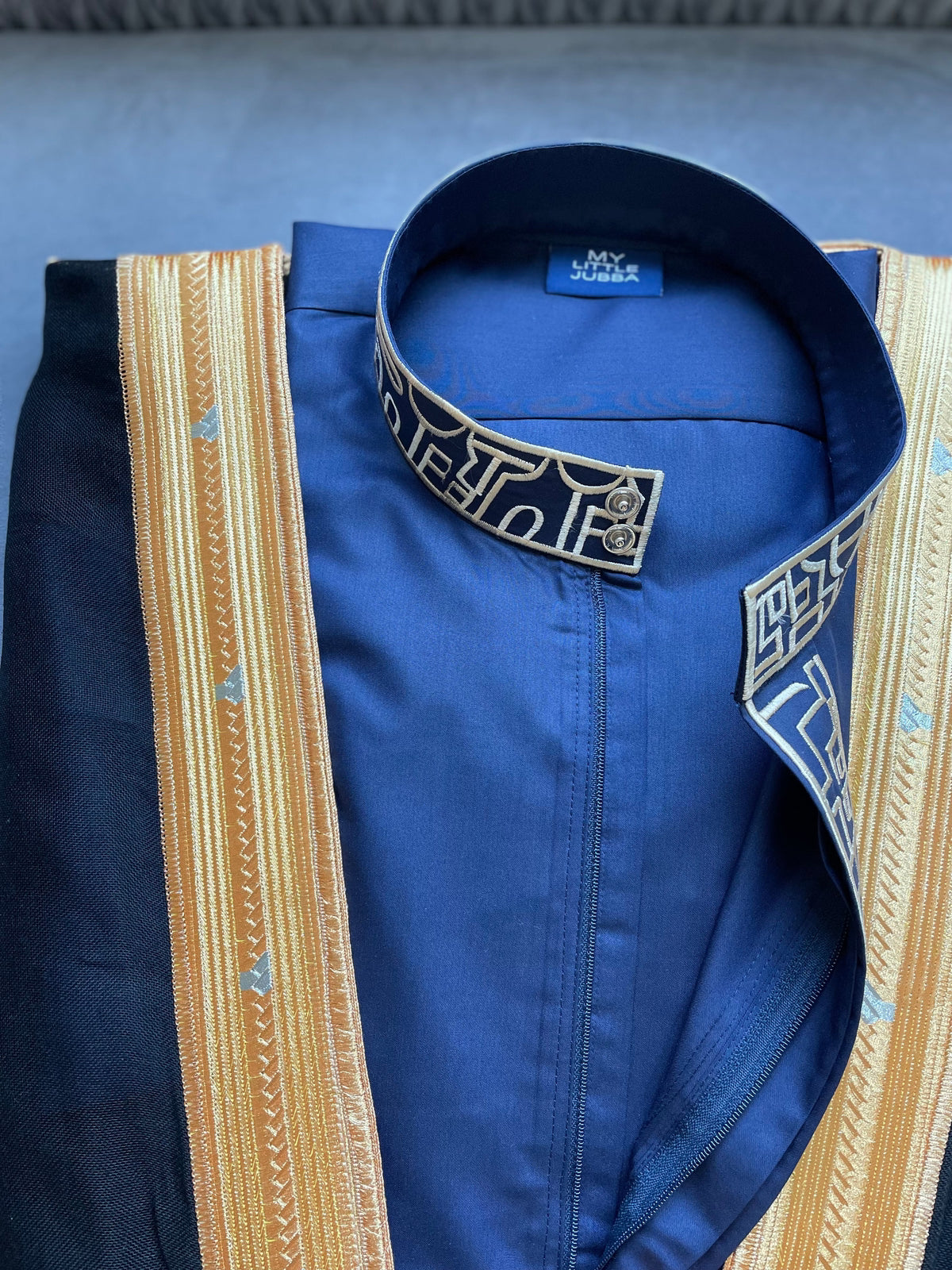 Men's Blue Thobe with Gold Embroidery 5-Piece Set - Traditional Islamic Robe for Eid, Wedding & Special Occasions