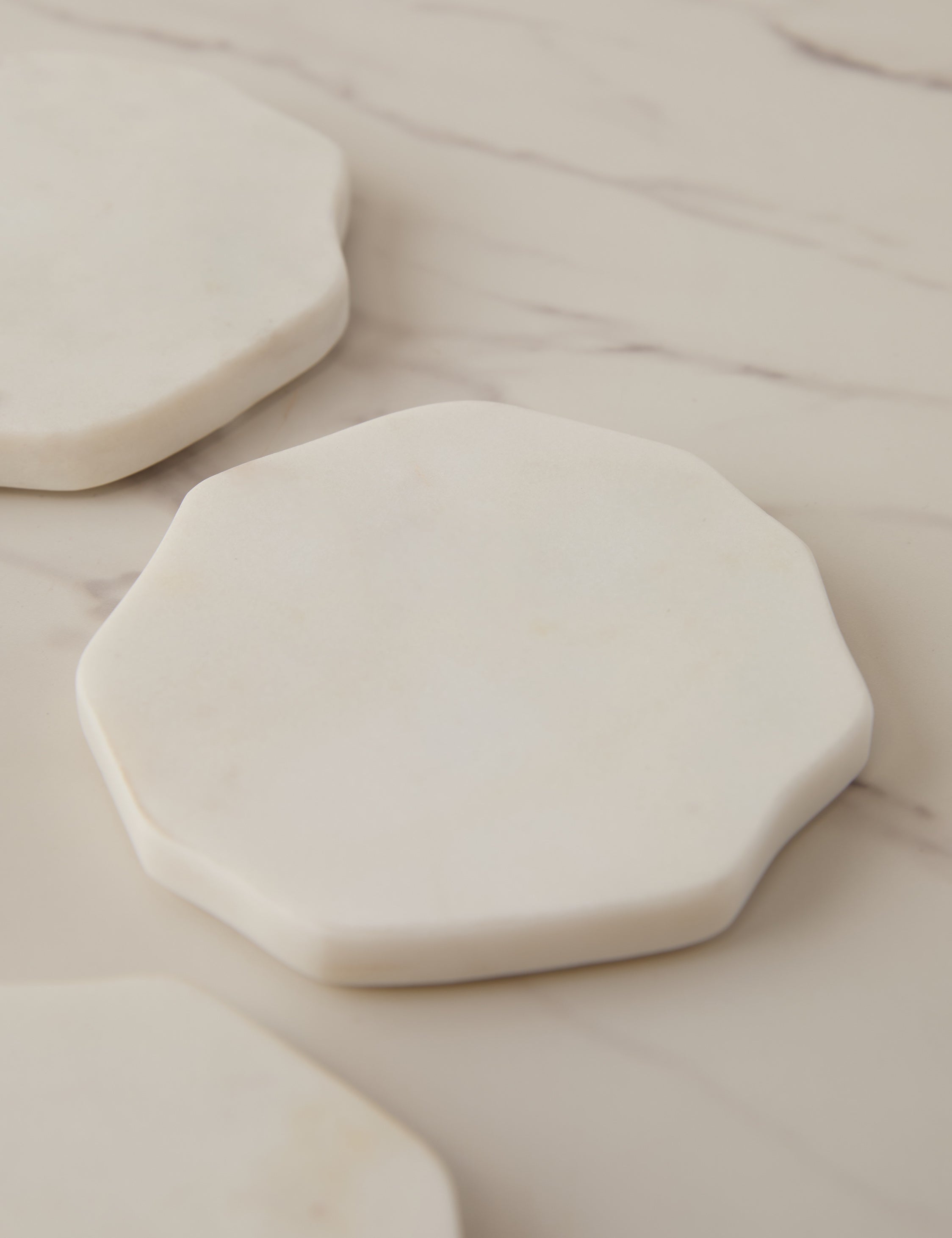 Floral Coasters Set of 4 - Absorbent Cork Drink Coasters for Coffee Table, Bar & Home Decor - Elegant Flower Design by Meso - Perfect for Parties, Weddings & Everyday Use