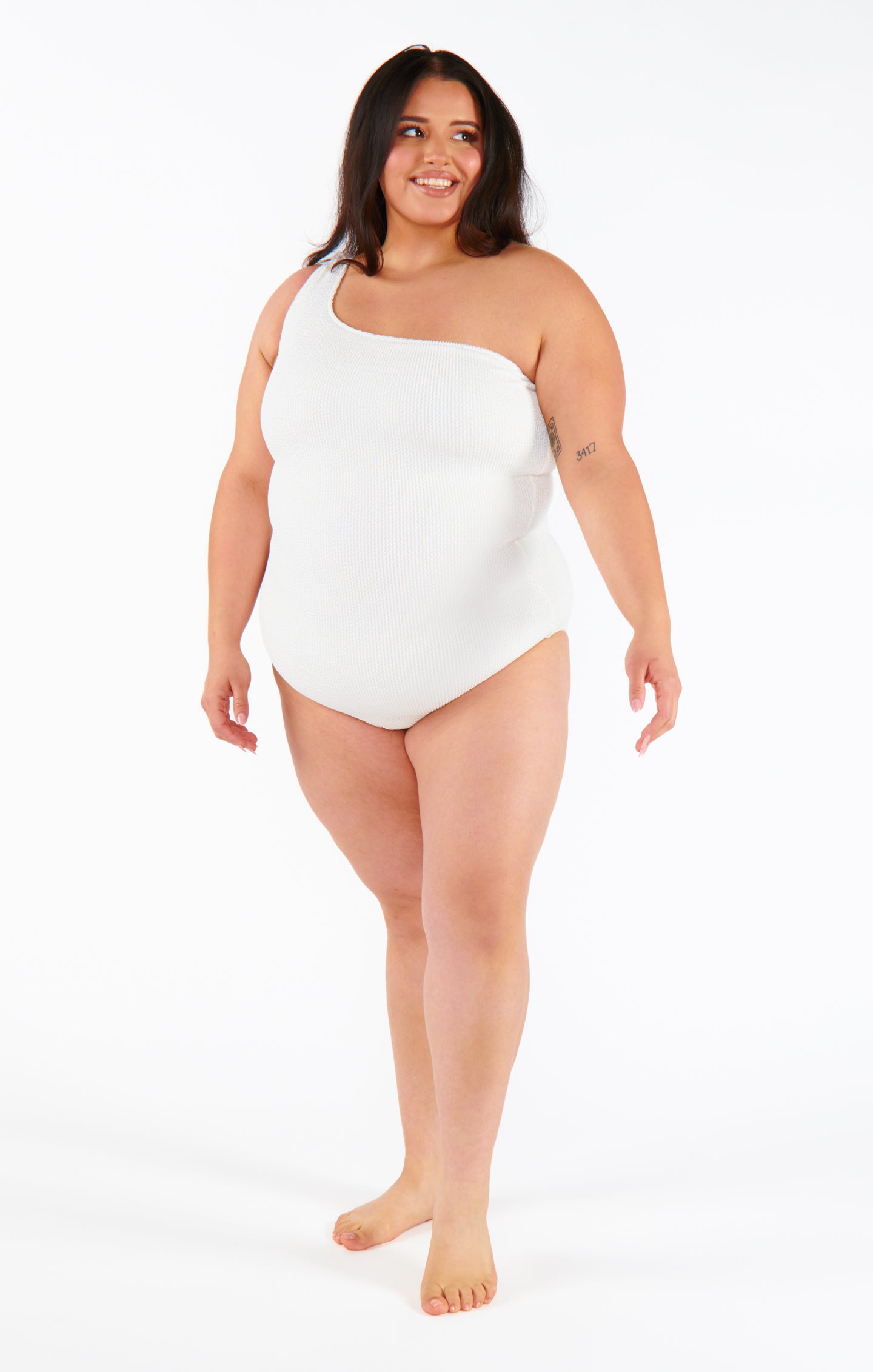 Anchor One Piece ~ Ivory Scrunch - Stylish Hair Accessory for Women | Perfect for Weddings, Parties & Everyday Wear