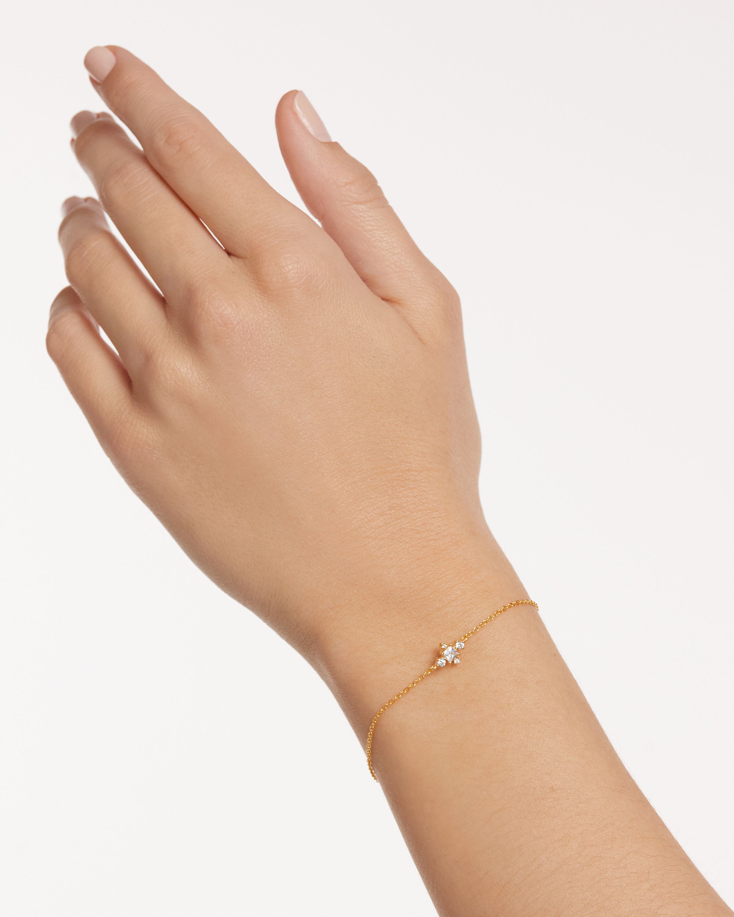 Laura Gold Bracelet for Women - Elegant 14K Solid Gold Bracelet, Dainty Minimalist Jewelry Gift for Her - Perfect for Weddings, Anniversaries & Everyday Wear