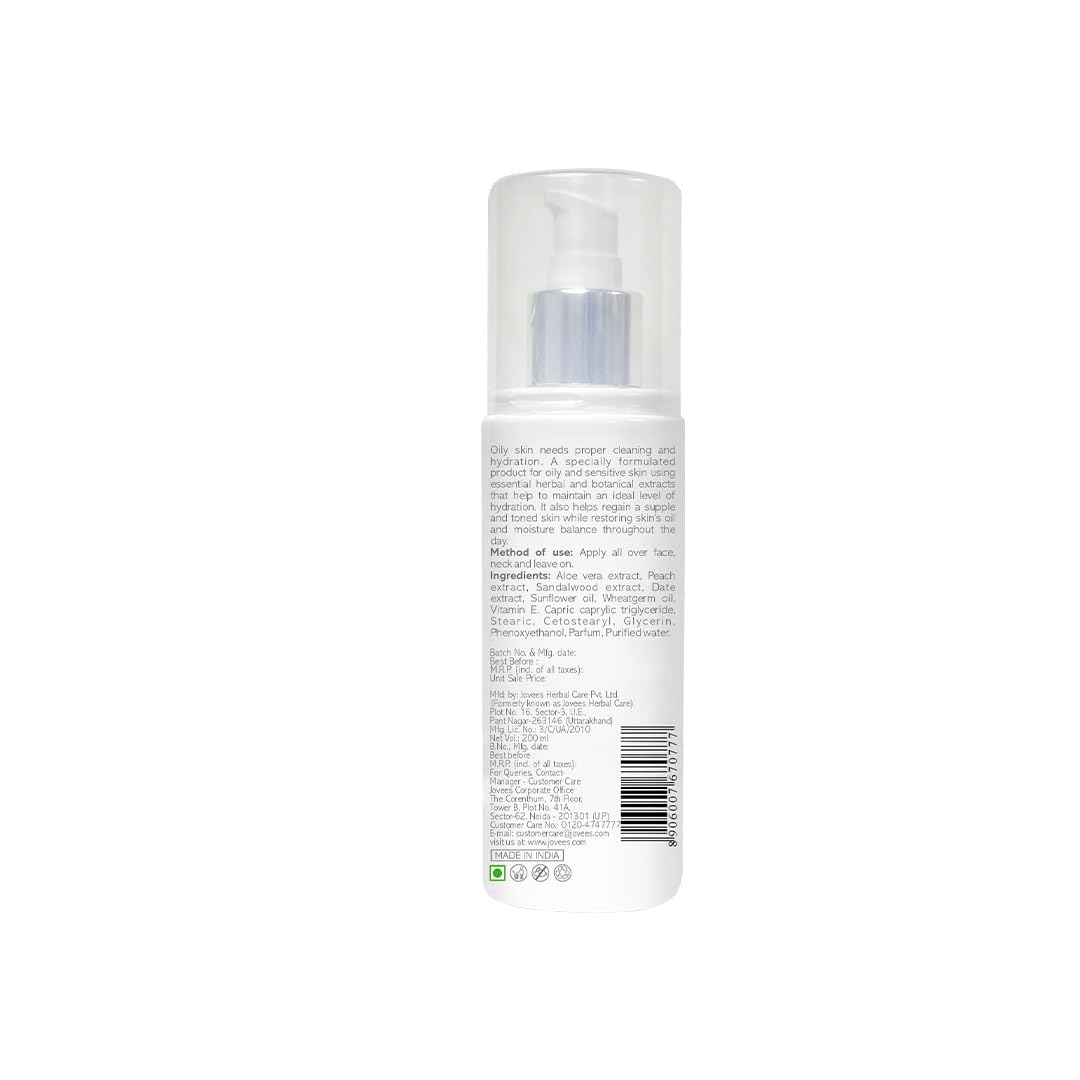 Jovees Herbal Aloe Vera Moisturizing Lotion with Sandalwood & Peach Extract - Hydrates, Nourishes & Heals Skin - Alcohol & Paraben Free - 200ml - Perfect for Oily & Sensitive Skin - Ideal for Daily Moisturizing & Post-Sun Care