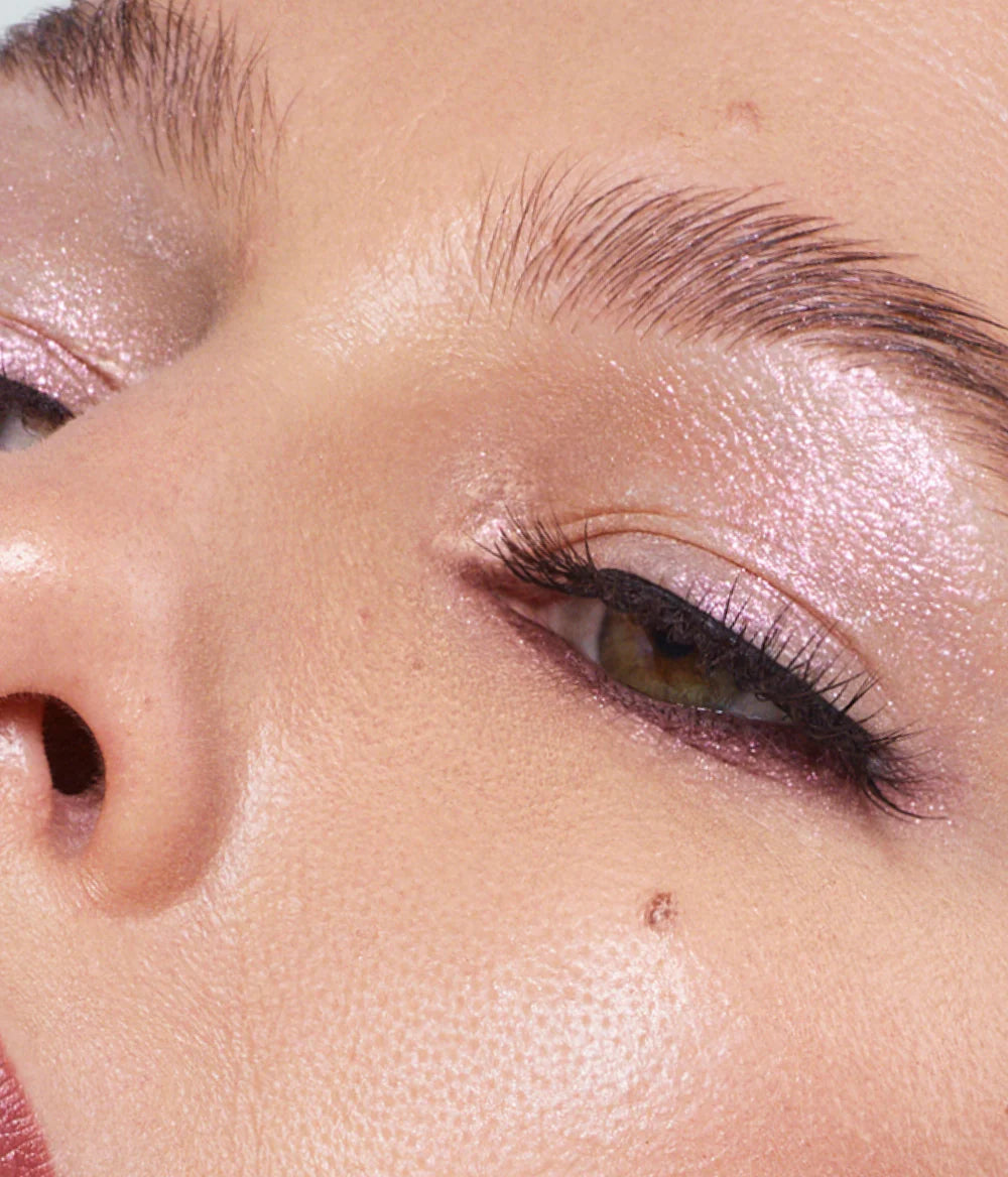 R.E.M. Beauty Lustrous Liquid Eyeshadow - Long Lasting Shimmery Eye Makeup for Day & Night Wear - Perfect for Parties, Date Nights & Special Occasions