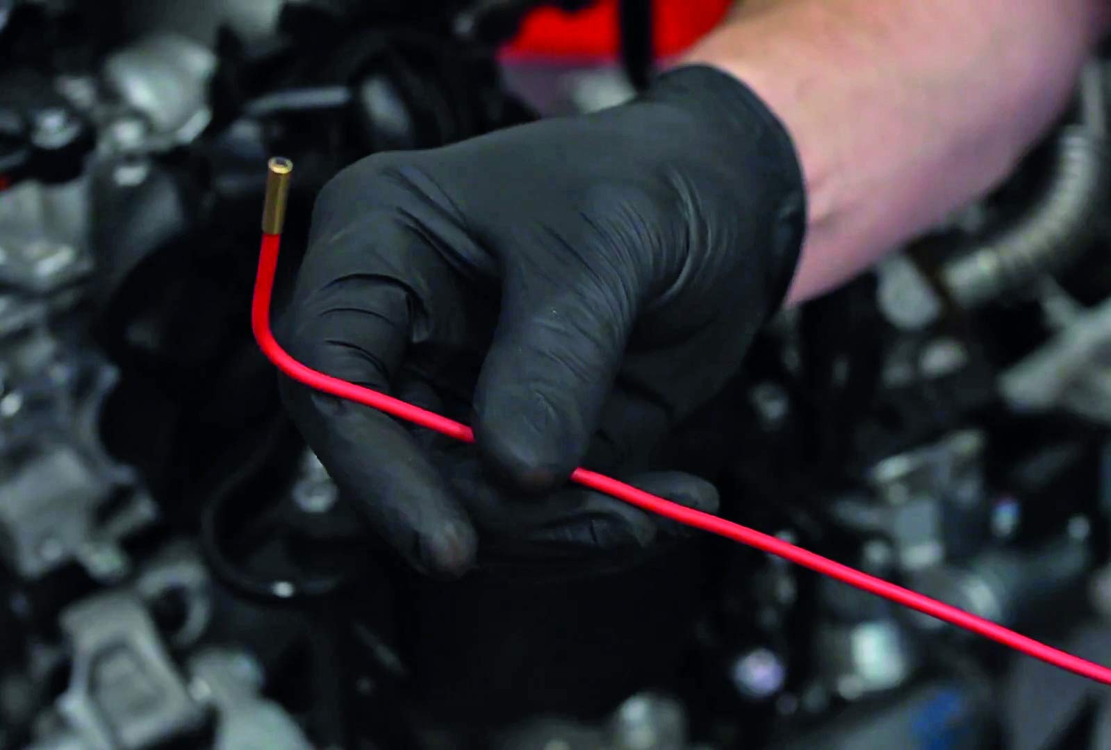 Flexible Magnetic Pickup Tool with Laser Pointer - 7026 Model for Easy Retrieval of Metal Objects | Ideal for Mechanics, DIY, and Workshop Use
