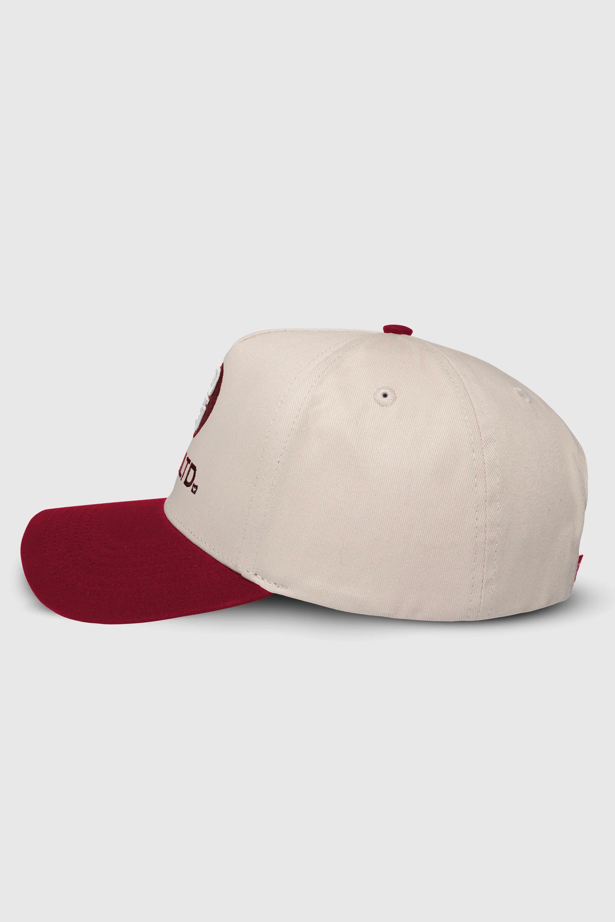 Curved Logo Snapback Hat - Adjustable Baseball Cap for Men & Women - Stylish & Comfortable - Perfect for Sports, Outdoor Activities & Casual Wear