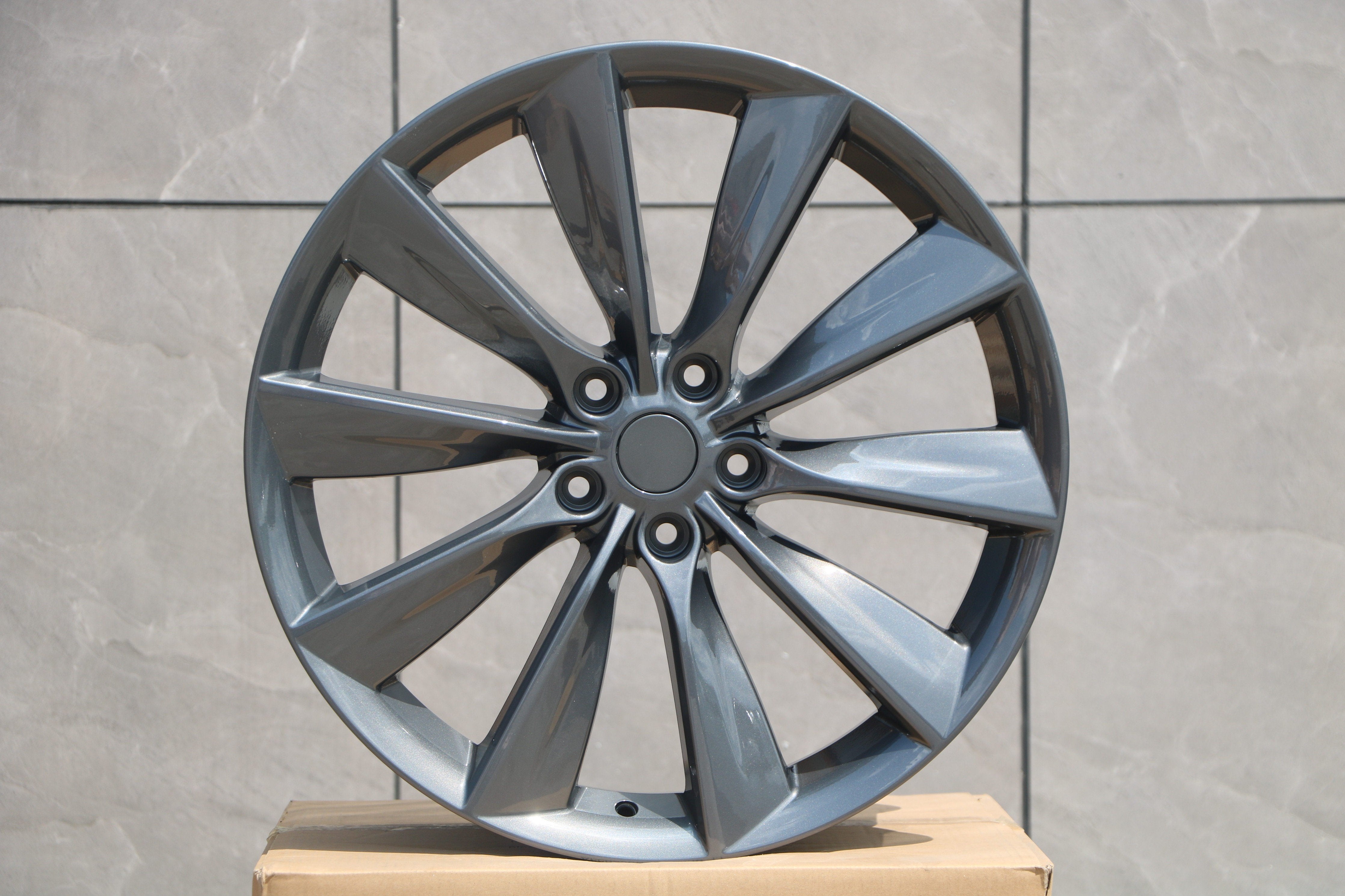 21-Inch Alloy Wheels for Tesla Model S - Premium Replacement Rims for Enhanced Performance & Style - Perfect for Road Trips & Urban Driving