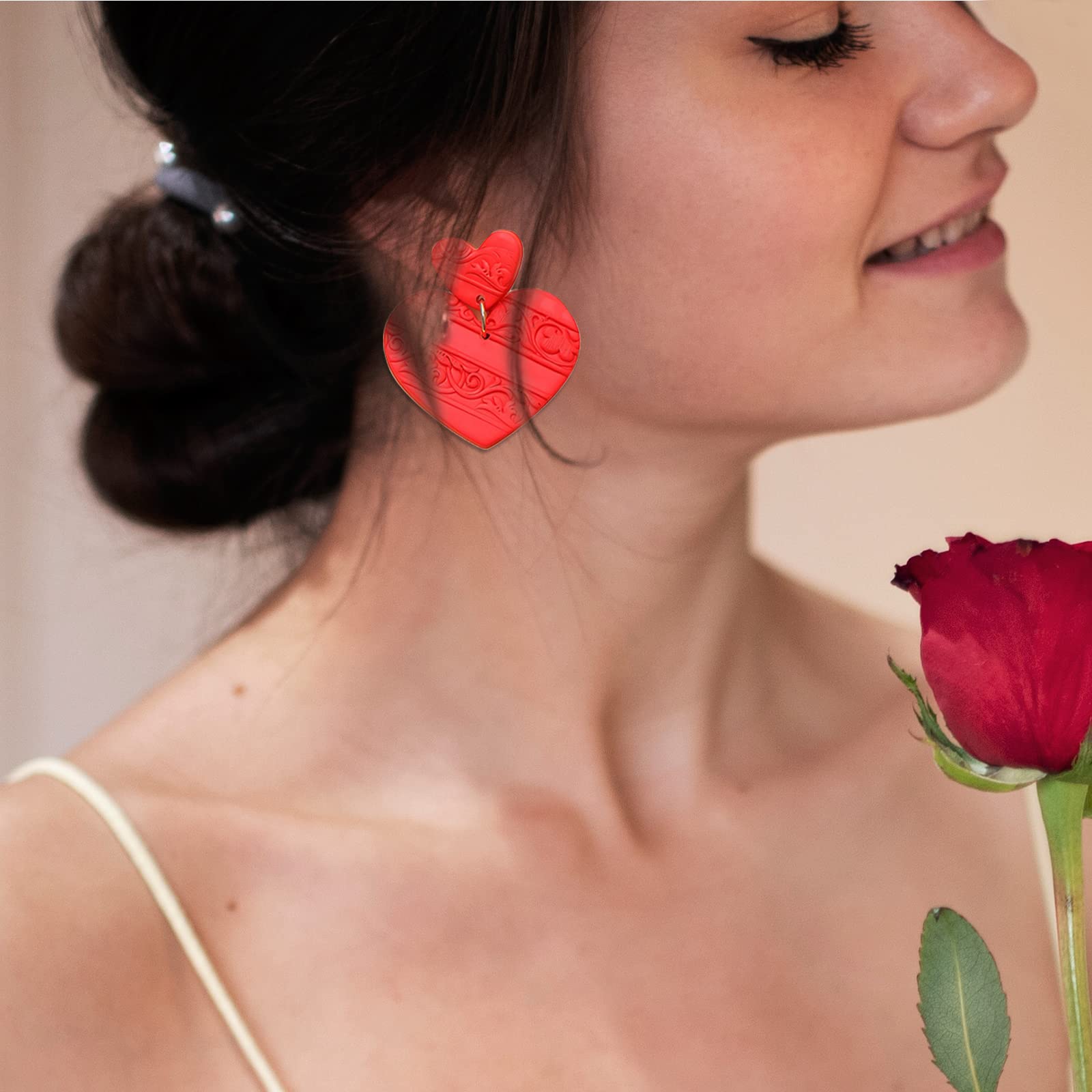 Valentine's Day Heart Earrings for Women - Pink Crystal Stud Earrings, Romantic Valentine Gifts for Her, Perfect for Date Night, Anniversary, Wedding, and Party Outfits