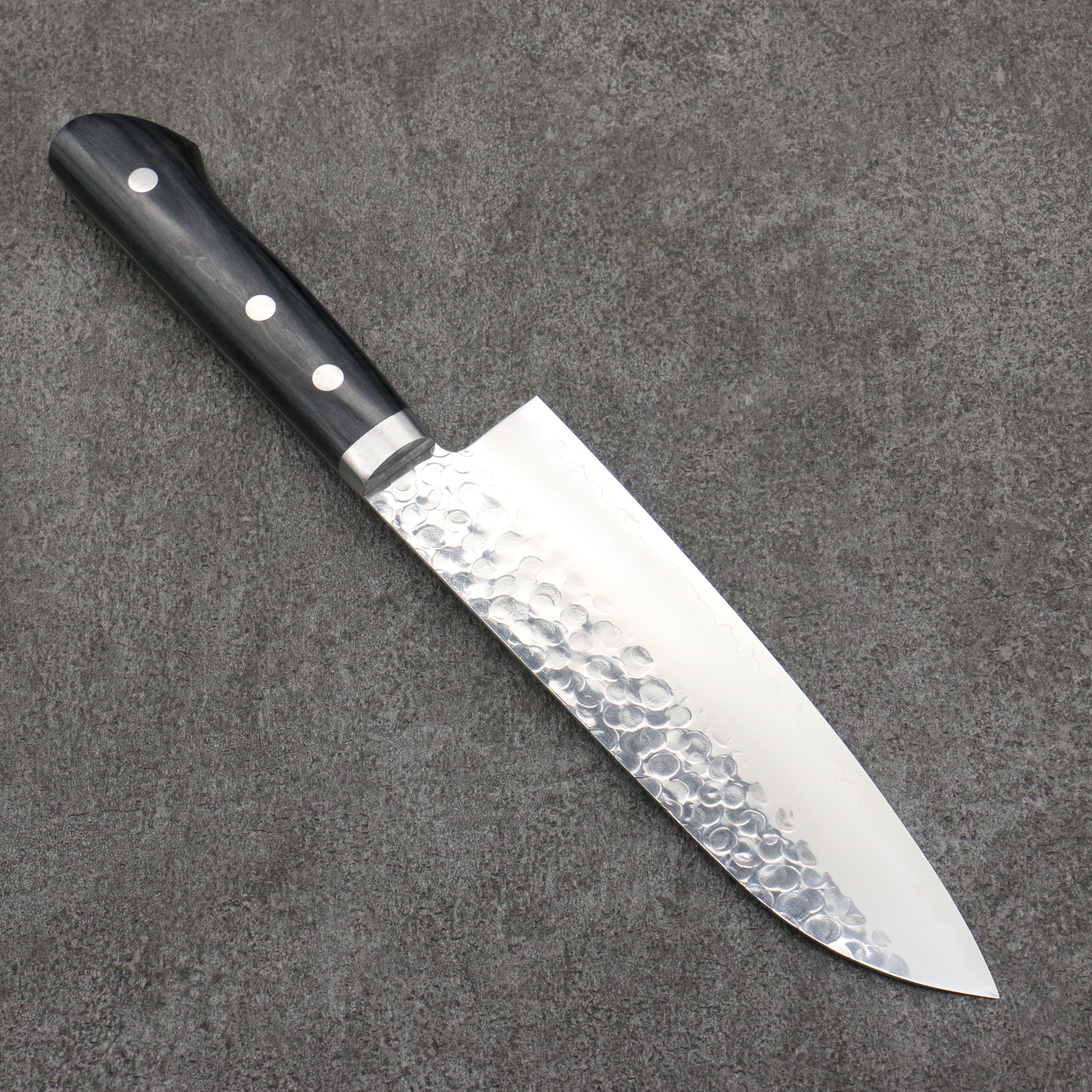 Premium Seisuke VG1 Hammered Migaki Santoku Knife 165mm - Black Pakkawood Handle - Japanese Kitchen Knife for Slicing, Dicing & Chopping Vegetables, Meat & Fish