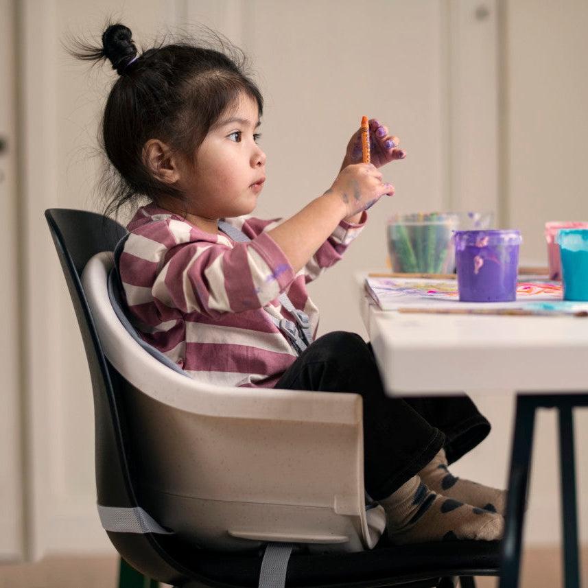 Maxi Cosi Moa 8-in-1 Convertible High Chair for Babies & Toddlers - Adjustable Height, Reclining Seat, Easy Clean - Perfect for Dining, Feeding & Playtime at Home