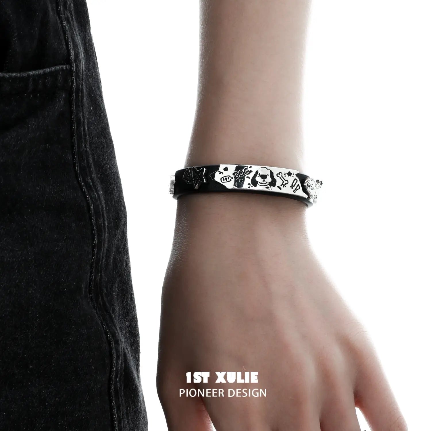 18K Platinum Plated Graffiti Puppy Leather Bracelet for Women & Men - Trendy Punk Rock Jewelry Gift for Birthday, Anniversary & Valentines Day - Perfect for Concerts, Parties & Streetwear Fashion