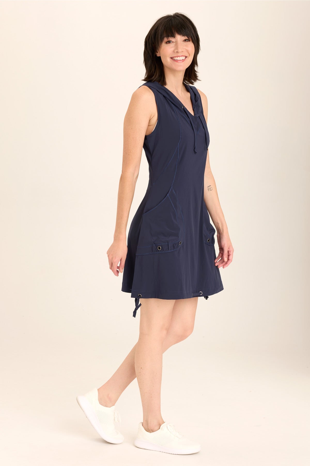 Sumi Active Whisper Stretch Hooded Cargo Mini Dress for Women - Lightweight Workout & Streetwear Fashion - Perfect for Yoga, Running, and Casual Outfits