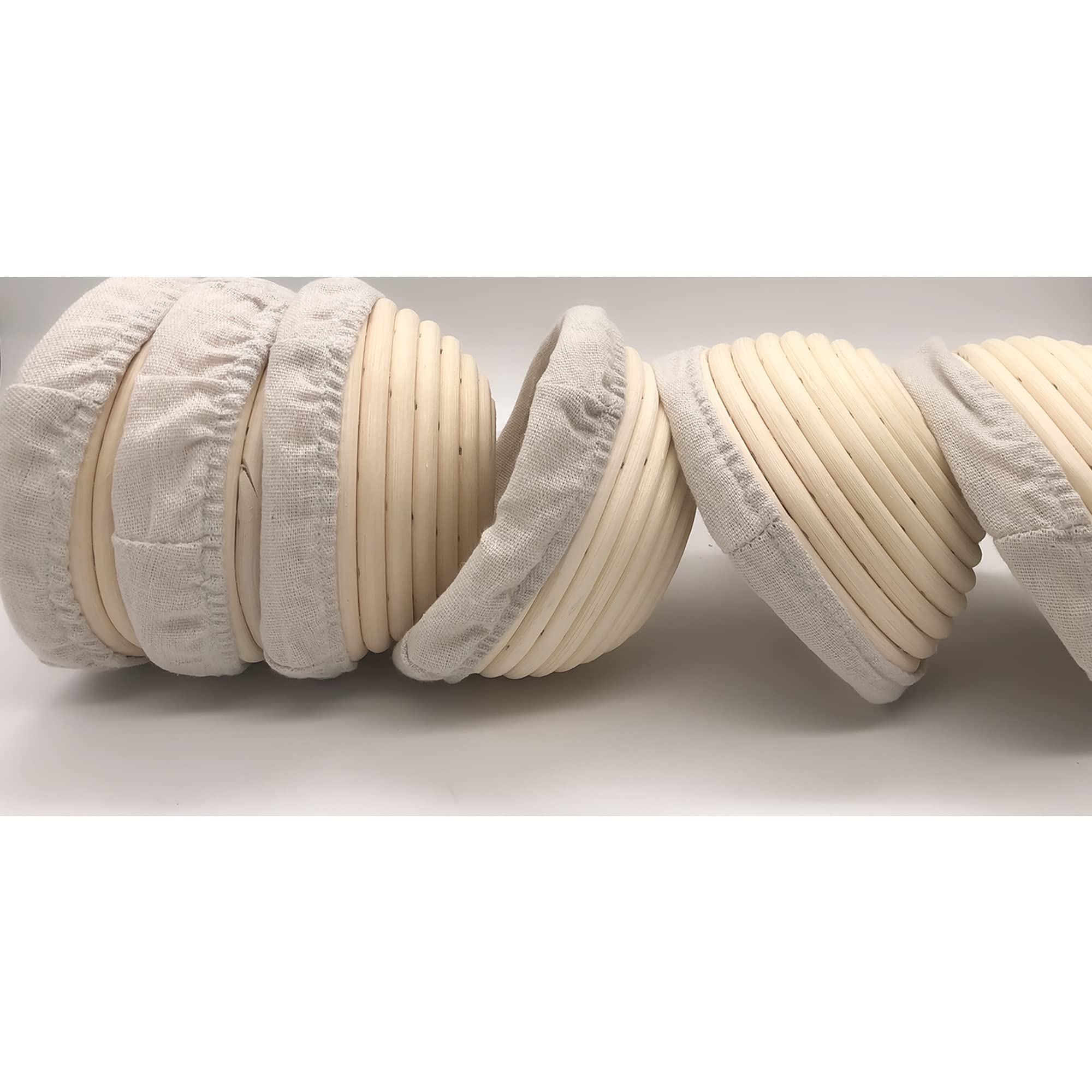 6-Piece Natural Rattan Brotform Banneton Proofing Basket Set - 5 Inch Round Bread Baking Basket for Sourdough, Artisan Bread & Homemade Dough (Perfect for Bread Making, Kitchen Baking & Gift Giving)