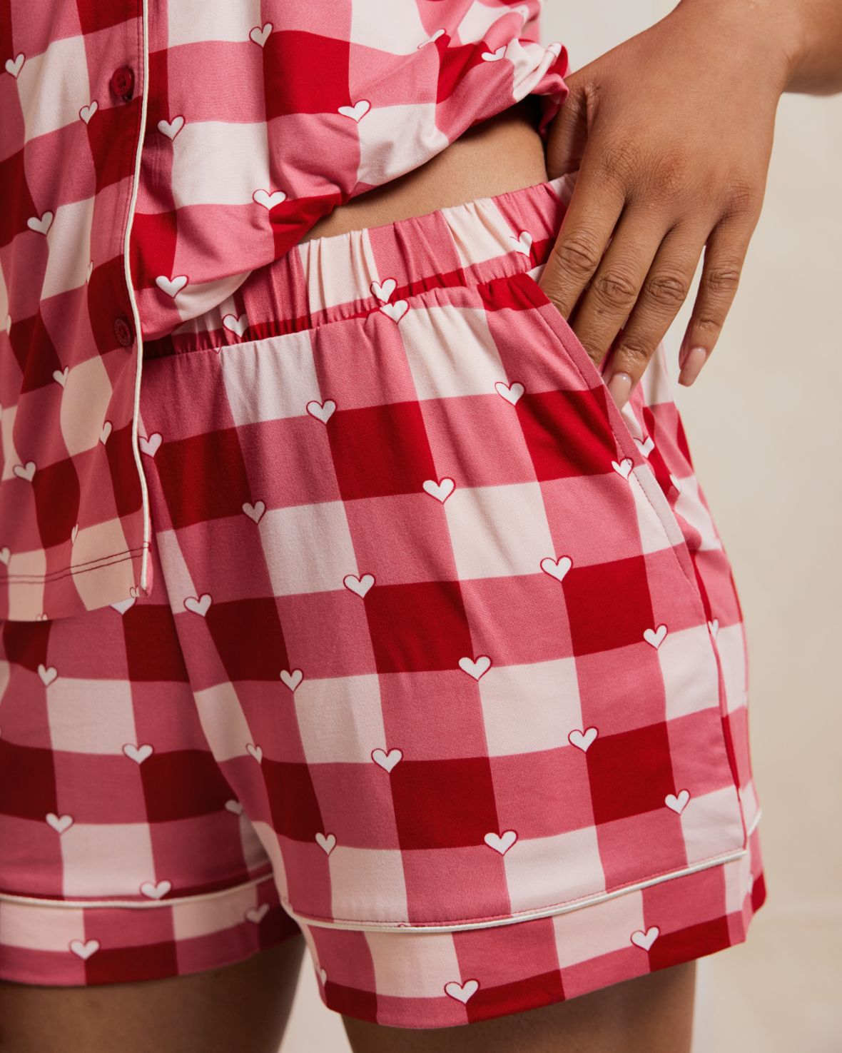 Women's Gingham Heart Print Short Pajama Set - Soft Cotton Sleepwear for Summer Nights & Cozy Lounging at Home