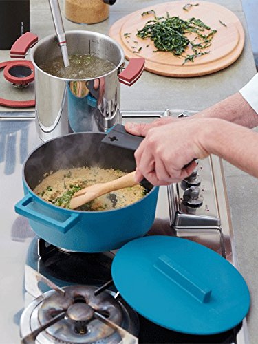 Sambonet 24cm Cast Iron Stewing Pan with Lid - Light Blue Dutch Oven for Slow Cooking, Braising & Baking - Perfect for Soups, Stews & Casseroles