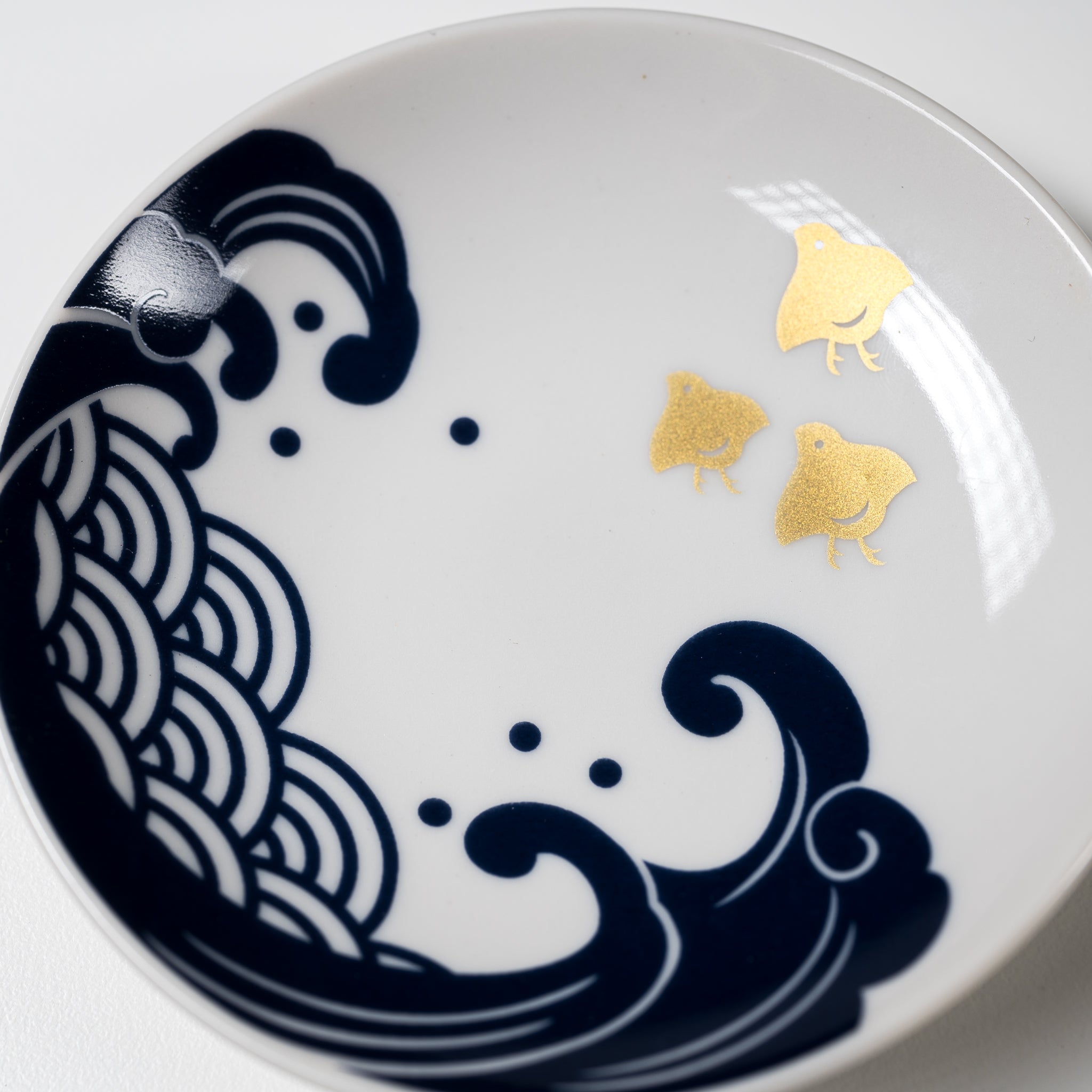 Japanese Style Small Single Plate - 9.5cm Mini Soy Sauce Dish for Sushi, Soy Sauce, Condiments | Perfect for Asian Dining, Home Decor & Gift Giving