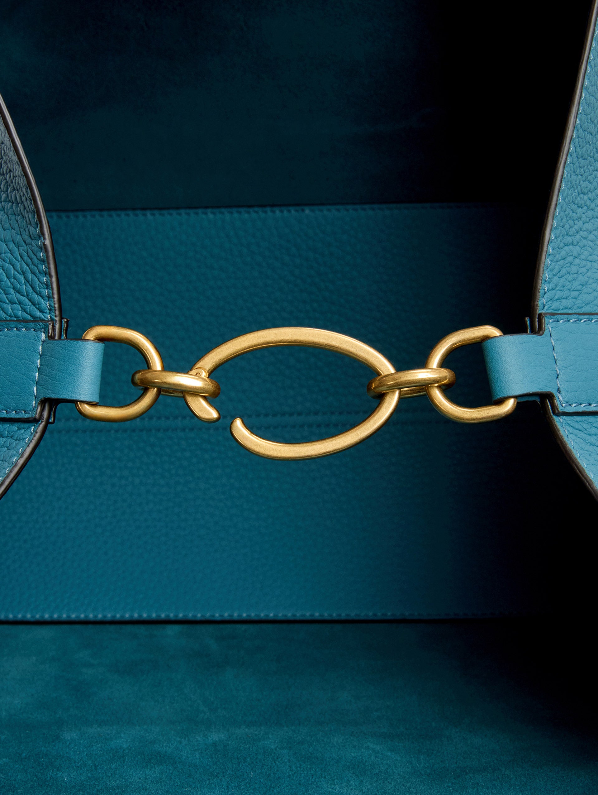Topaz Tote Bag 00NH160PLT - Stylish & Durable Handbag for Women | Perfect for Work, Travel & Everyday Use