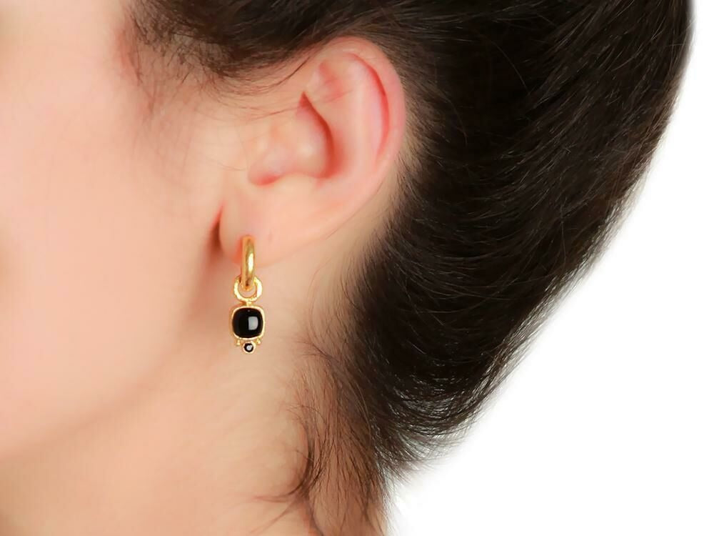 Elizabeth Locke Cushion Cabochon Onyx Earrings - Elegant Black Gemstone Jewelry for Women - Perfect for Parties, Weddings & Evening Events