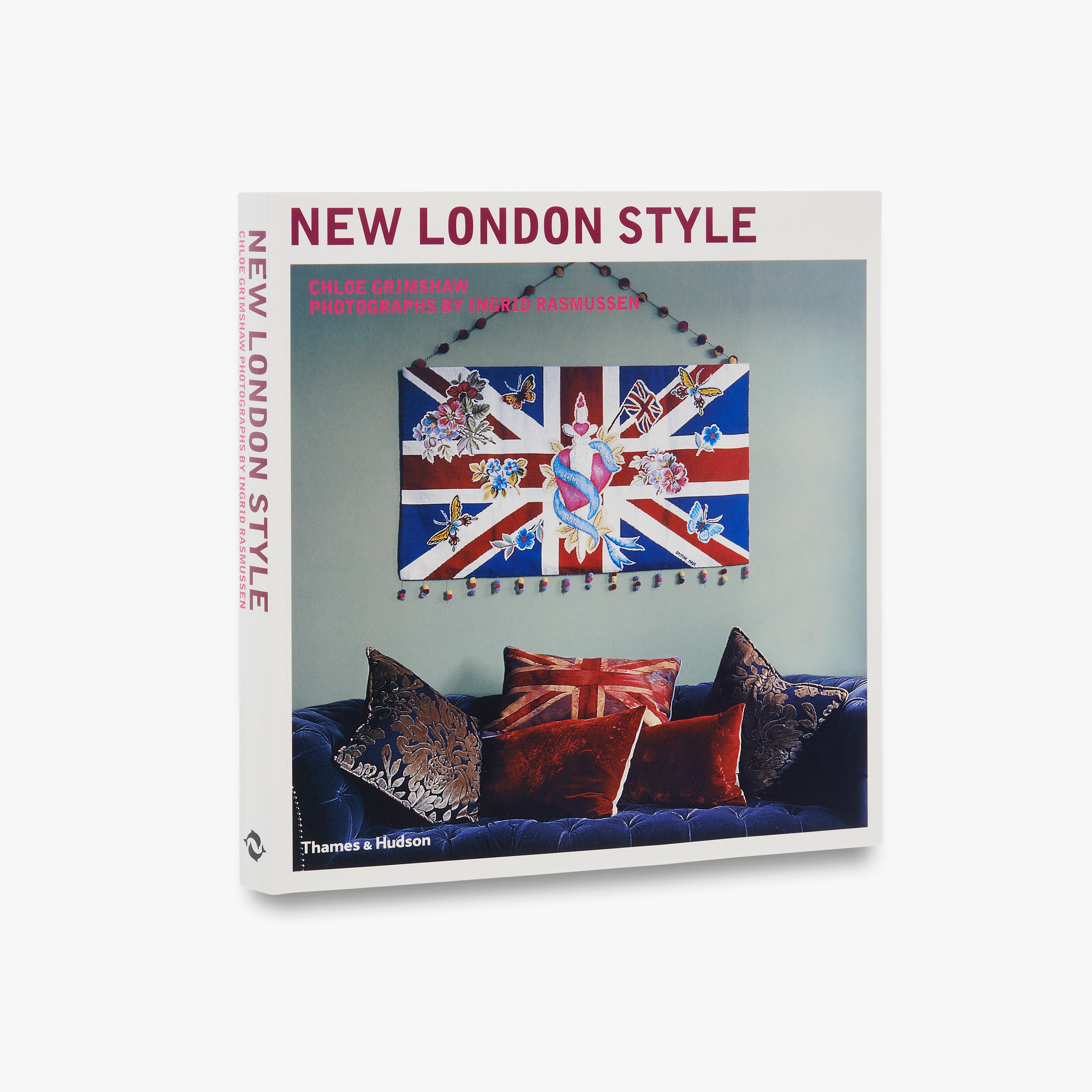 New London Style Fashion - Trendy British-Inspired Clothing for Men & Women | Perfect for Casual Wear, Office Outfits & Night Out Looks