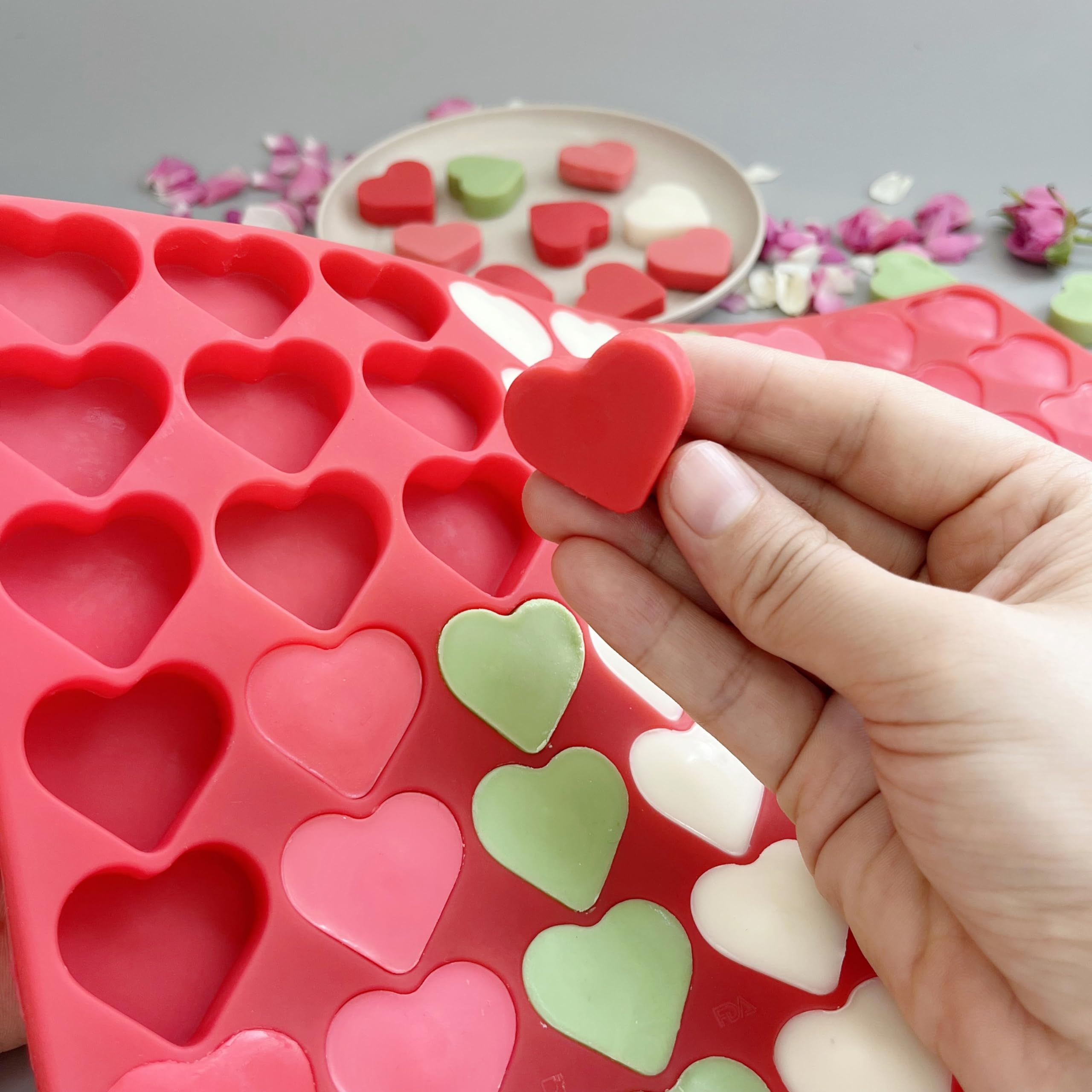 Heart-Shaped Silicone Molds for DIY Gummy Candy, Chocolate & Homemade Treats - 1PC Baking Mold with Scraper - Perfect for Valentine's Day, Birthday Parties & Holiday Desserts