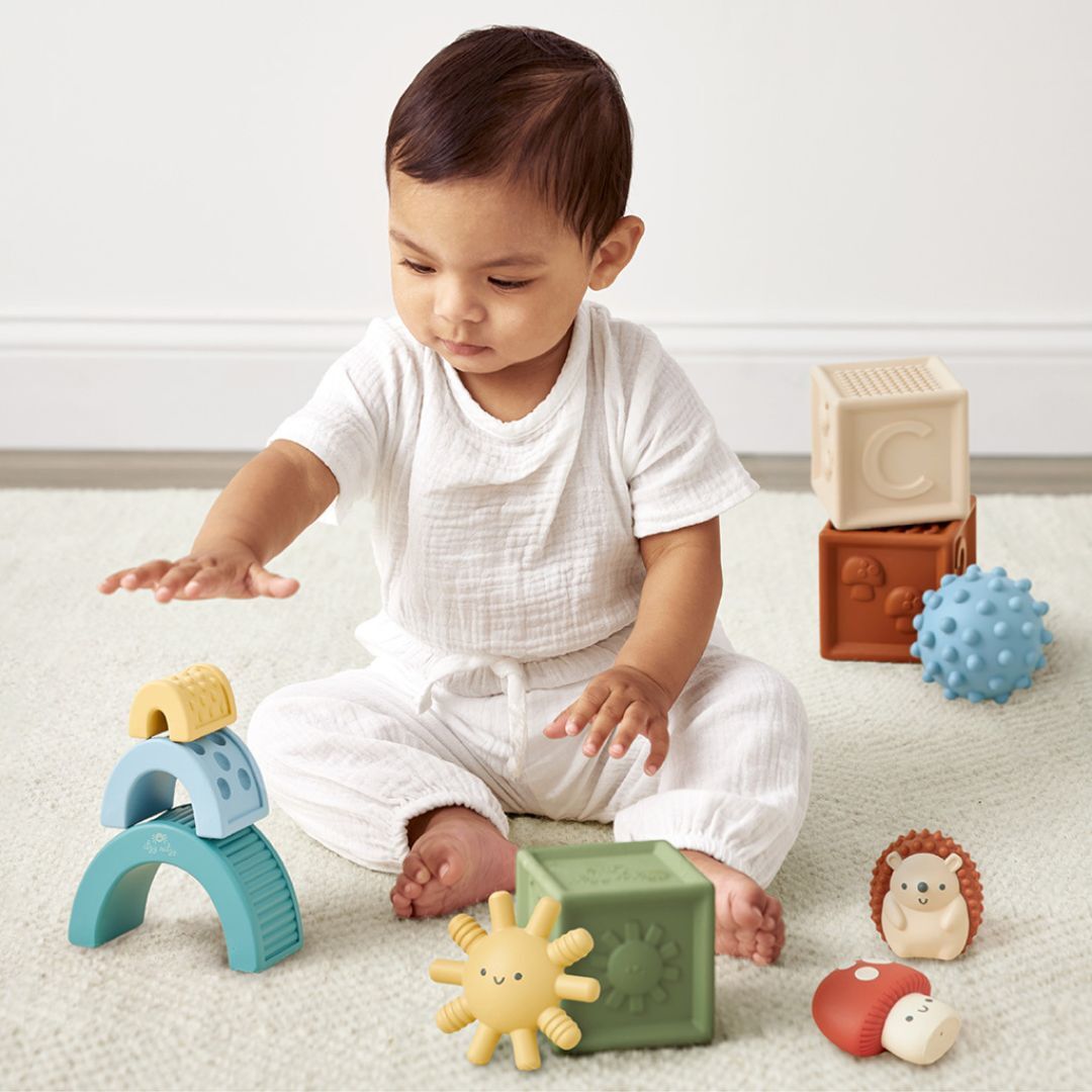 Itzy Ritzy Itzy Blocks - Stacking & Building Blocks for Toddlers - Educational STEM Toys for Kids - Perfect for Playtime, Learning & Development at Home or School