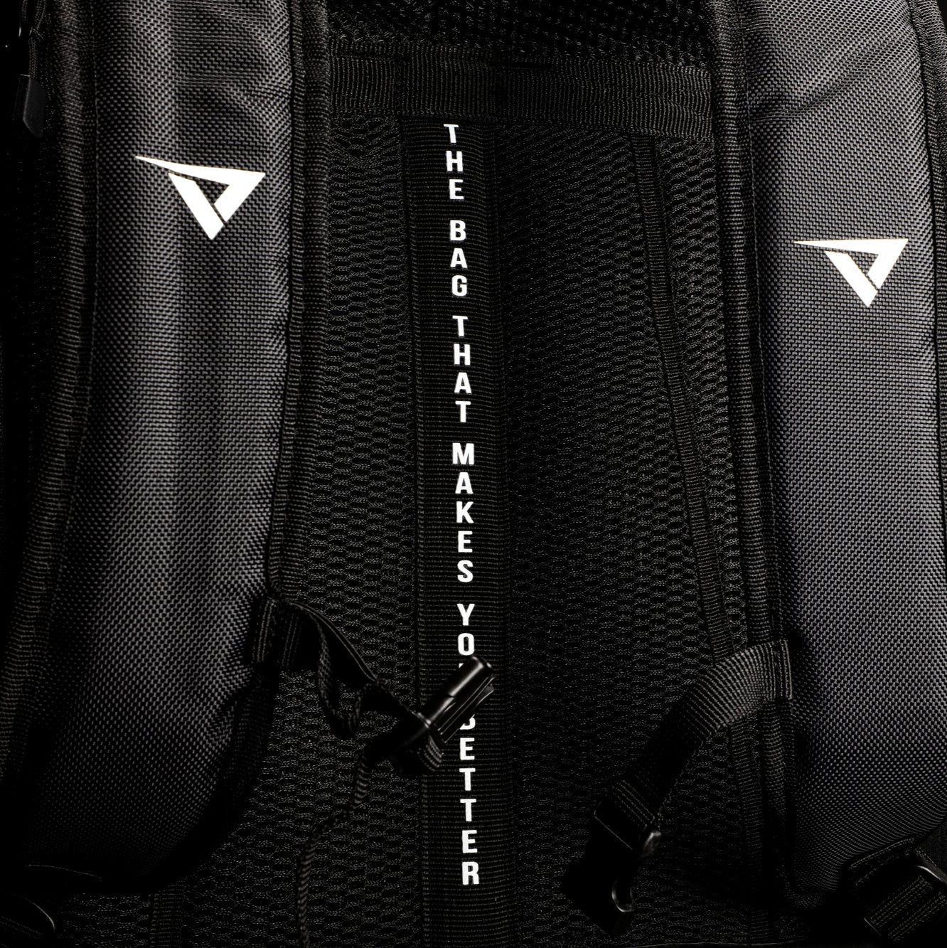 VeloTee 2.0 Baseball & Softball Bat Bag with Adjustable Batting Tee - Durable Sports Equipment for Training & Games - Perfect for Baseball Players & Coaches