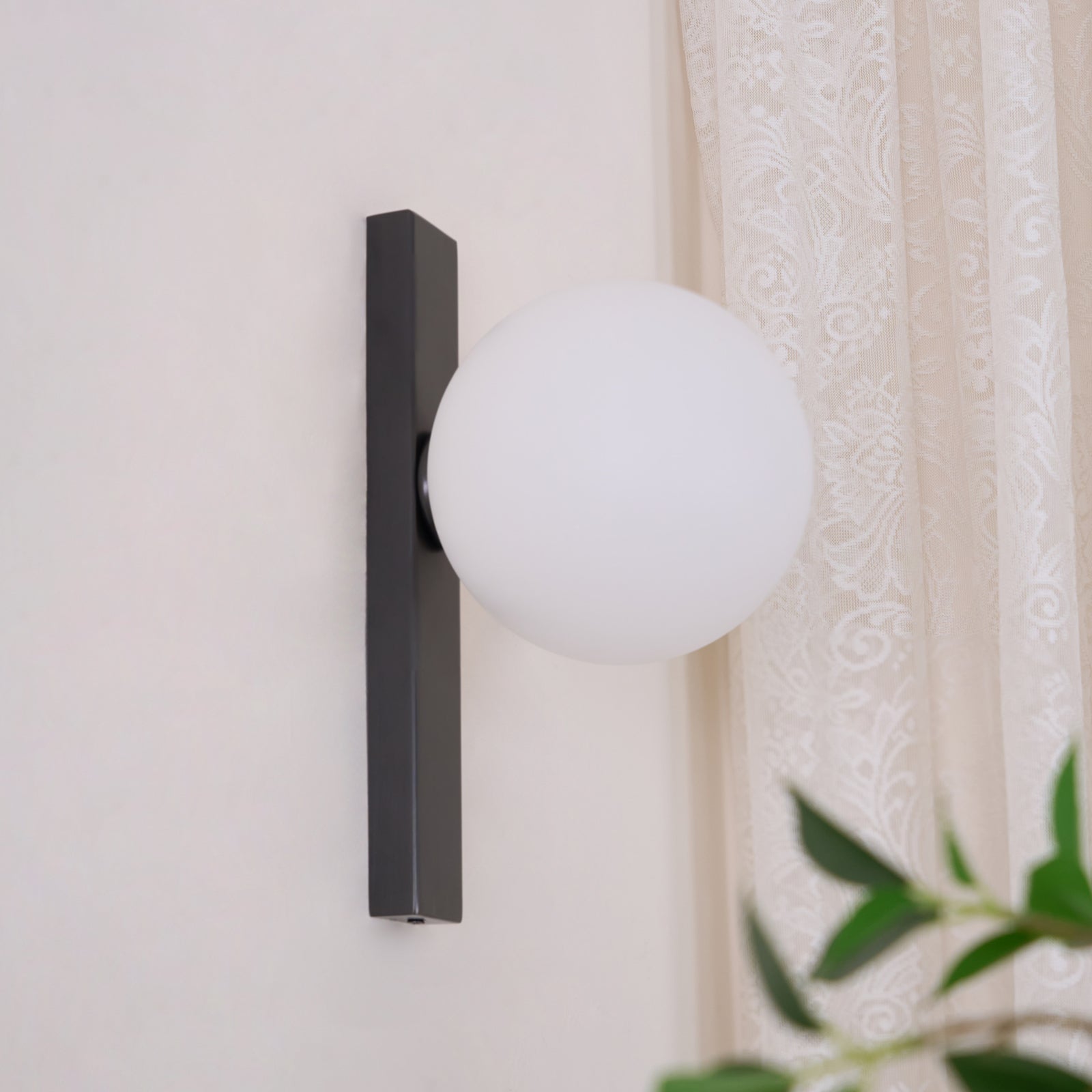 Circ 3720 Modern Wall Lamp - Sleek LED Sconce Lighting for Bedroom, Living Room & Hallway - Energy Efficient Home Decor Light Fixture
