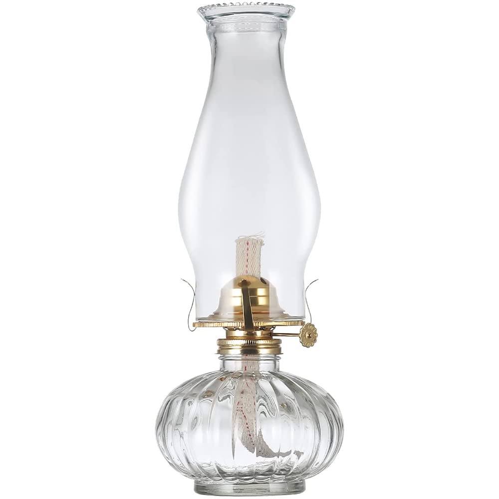 Vintage Kerosene Oil Lamp with Clear Glass Shade - Classic Indoor Decorative Lighting for Home, Camping & Emergency Use - Retro Lantern Gift Idea for Rustic & Farmhouse Decor
