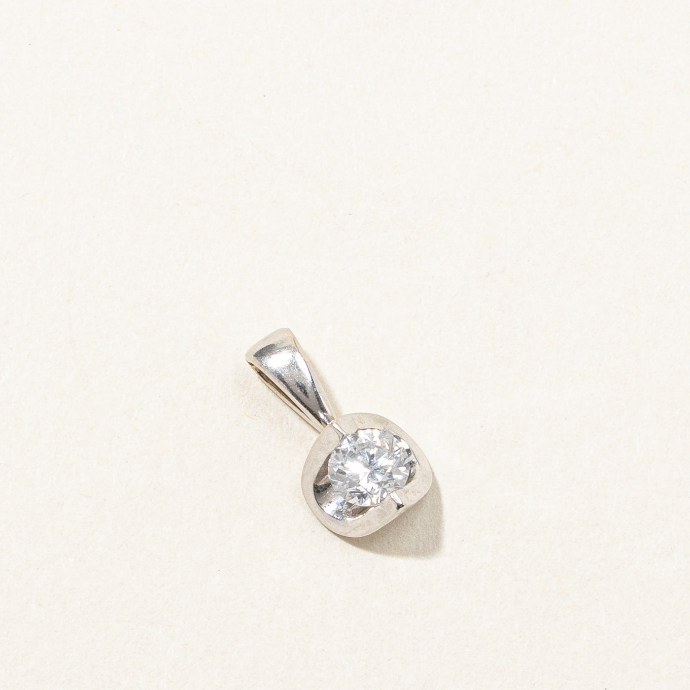 0.29ct Tension Set Diamond Pendant Necklace - Elegant Solitaire Jewelry for Women, Perfect for Weddings, Anniversaries & Special Occasions