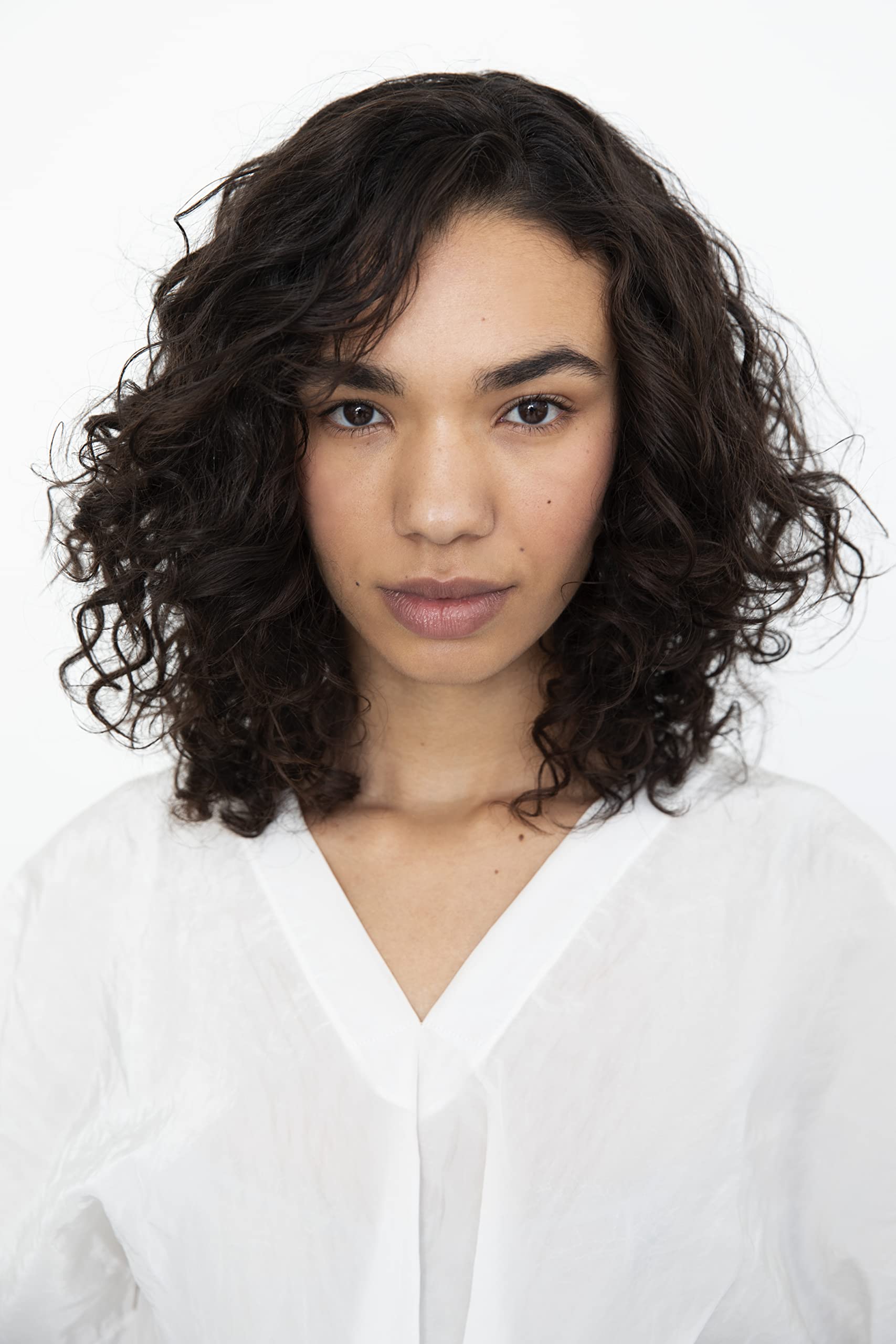 R+Co Cassette Curl Shampoo with Superseed Oil Complex - Hydrating & Defining for Curly Hair - Perfect for Daily Wash & Salon-Quality Results at Home