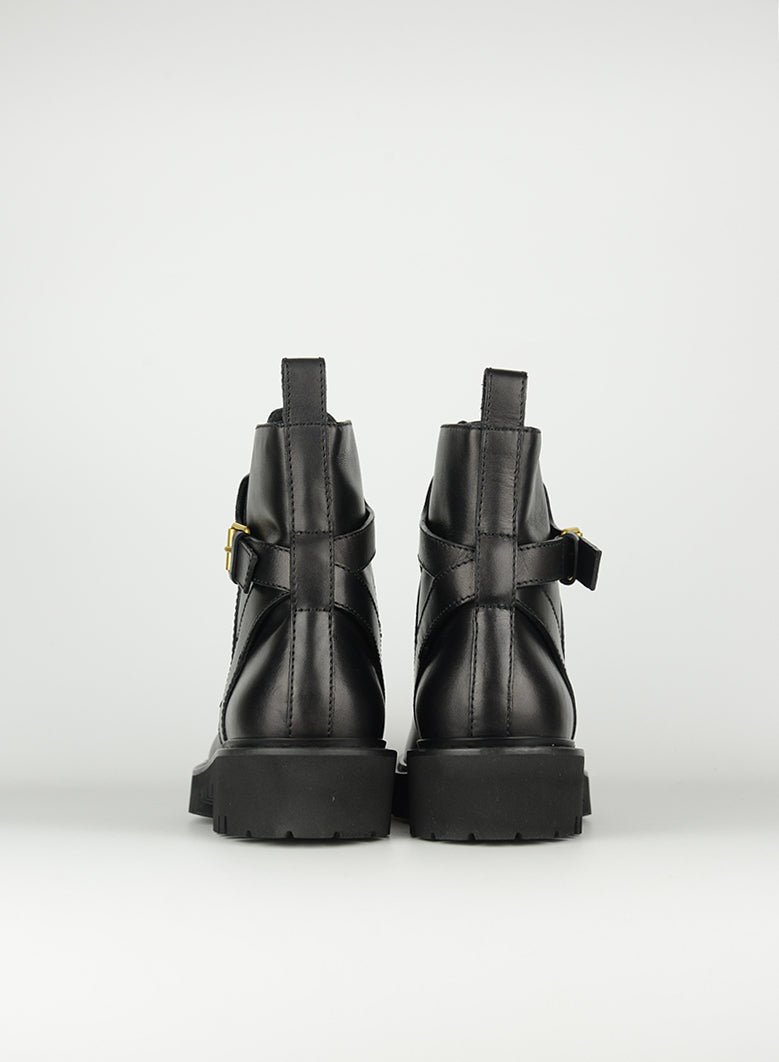 Black Leather Biker Boots for Women - Stylish & Comfortable Riding Boots for Motorcycle, Fashion & Everyday Wear