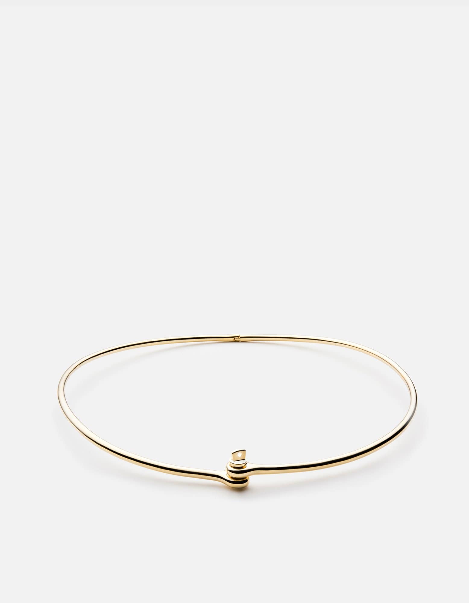 Elegant Thin Reeve Choker Necklace in Gold - Perfect for Date Nights, Parties & Special Occasions
