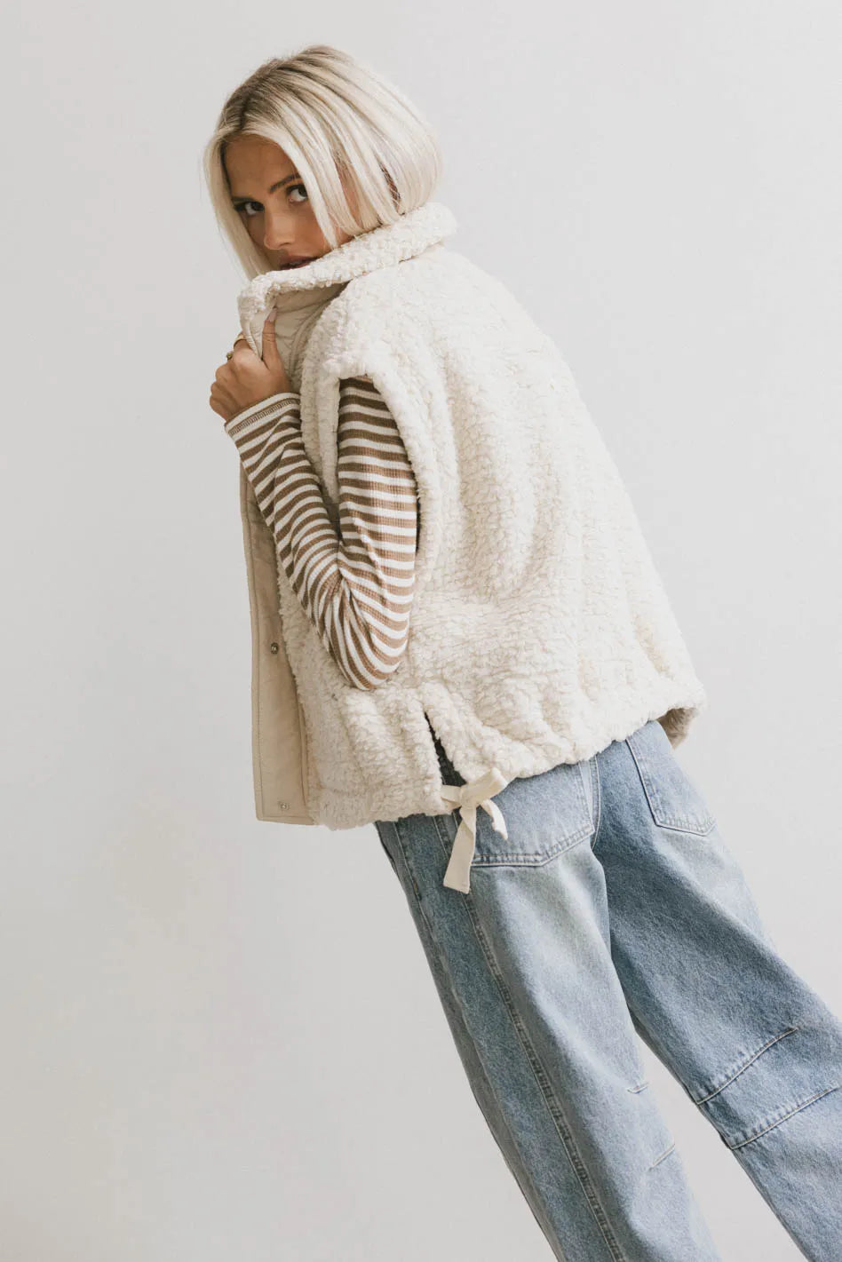 Johanna Sherpa Vest in Beige - Cozy Fleece Lined Winter Jacket for Women | Outdoor Hiking & Casual Wear | FINAL SALE