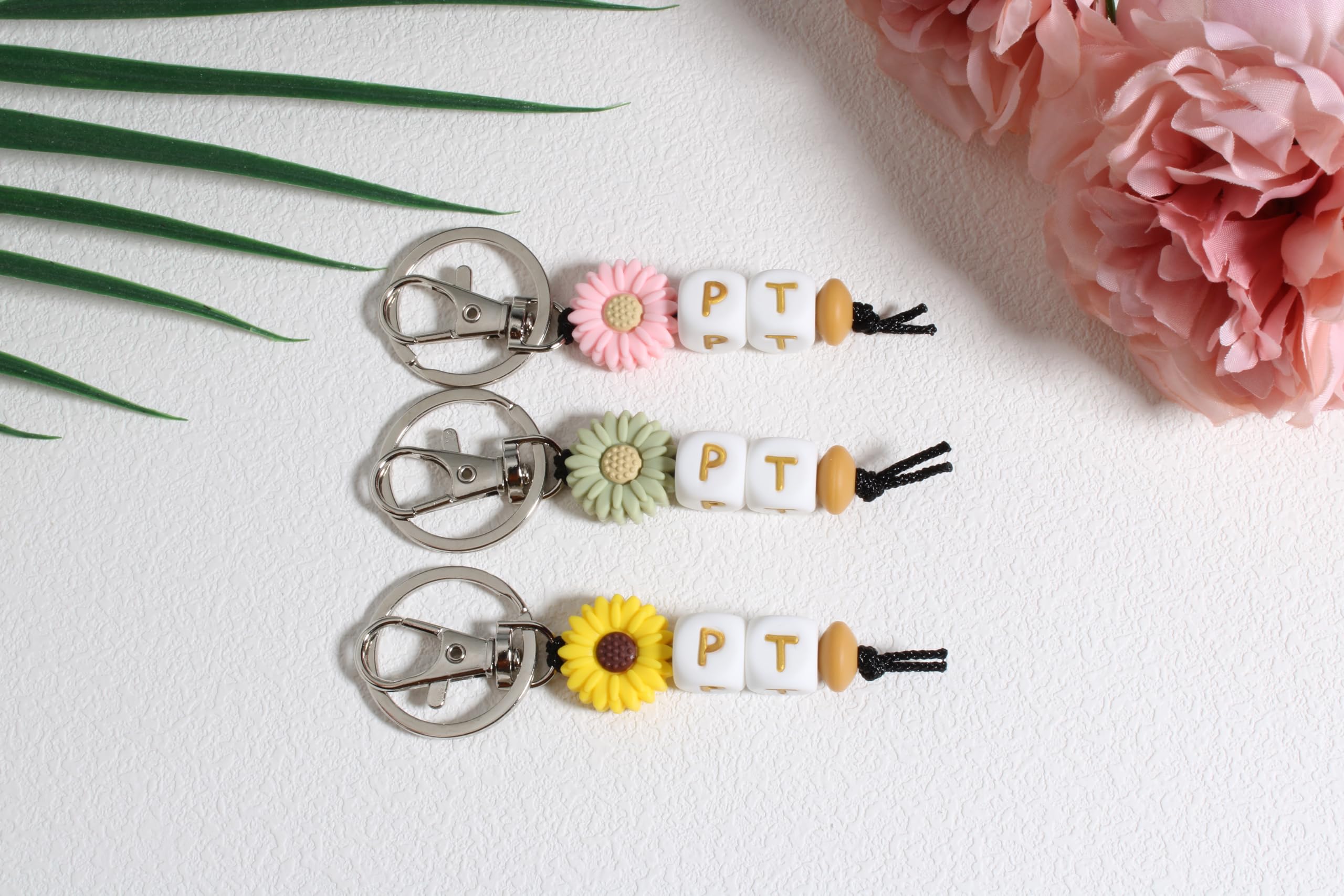 2025 Graduation Gifts for Her - Elegant Retirement & Appreciation Jewelry - Medical Grade Silicone Keychain - Perfect for Back to School, Birthday, Christmas (Ideal for Nurses, Teachers, Healthcare Workers)