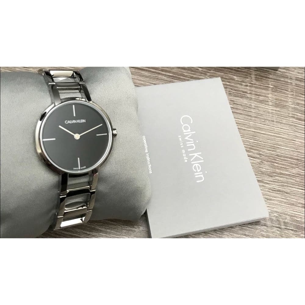 Calvin Klein Cheers K8N23141 Women's Watch - Elegant Stainless Steel Bracelet with Quartz Movement - Perfect for Office, Party & Everyday Wear