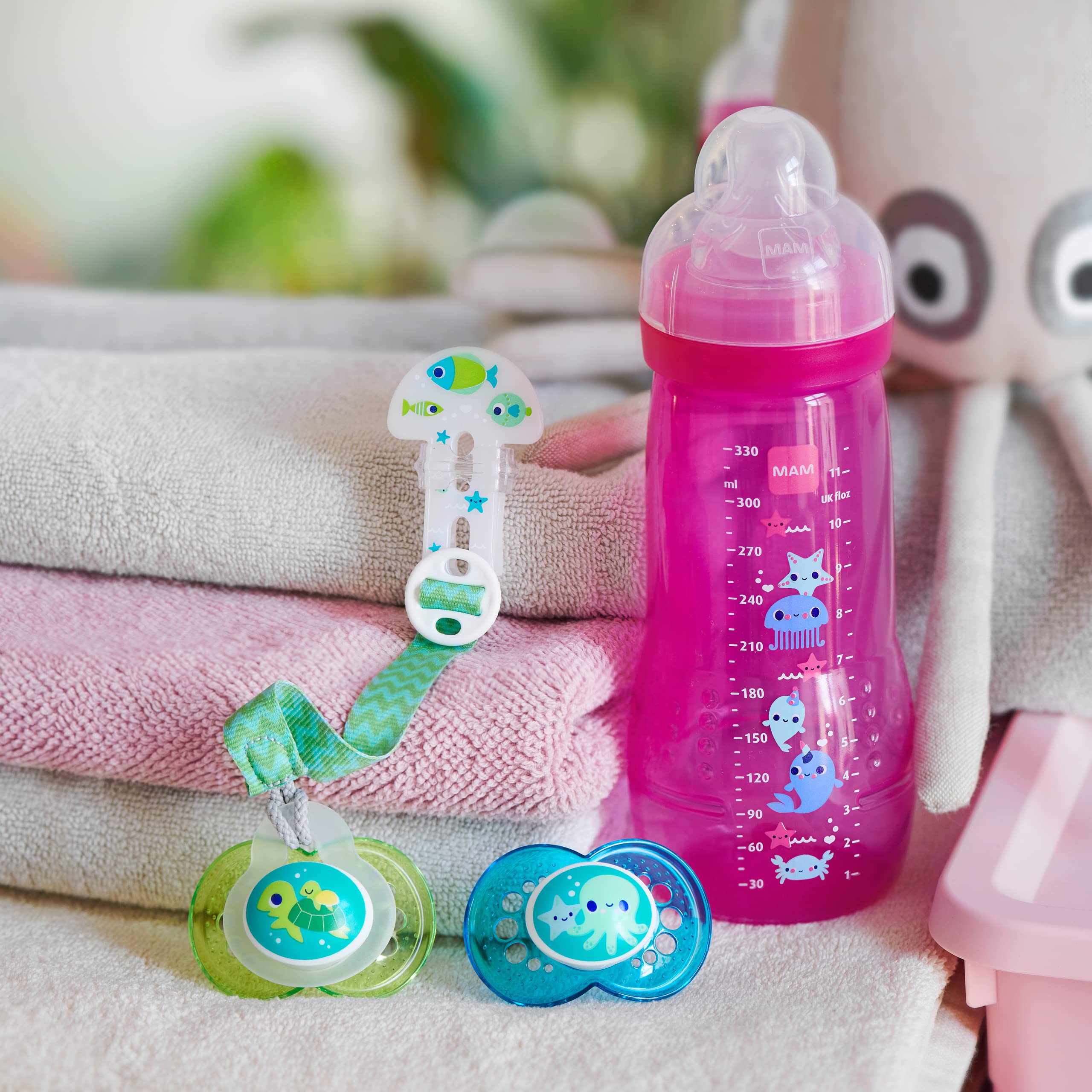 Mam MAM Easy Start Anti-Colic Baby Bottles 330ml (6 Months+) - BPA-Free, Girl Design - Perfect for Feeding & Reducing Gas Discomfort