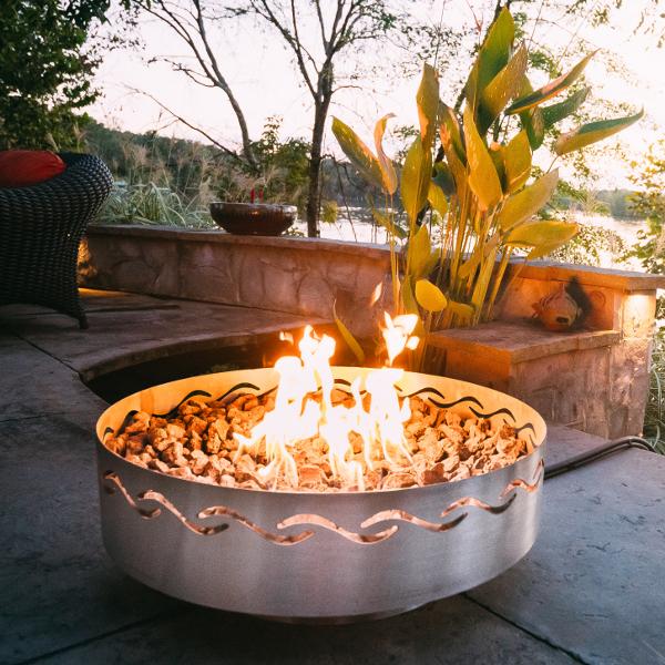 Fire Surfer Outdoor Fire Pit - Portable & Durable Steel Fire Bowl for Backyard, Camping, and Beach Bonfires - Perfect for Roasting Marshmallows & Relaxing Under the Stars