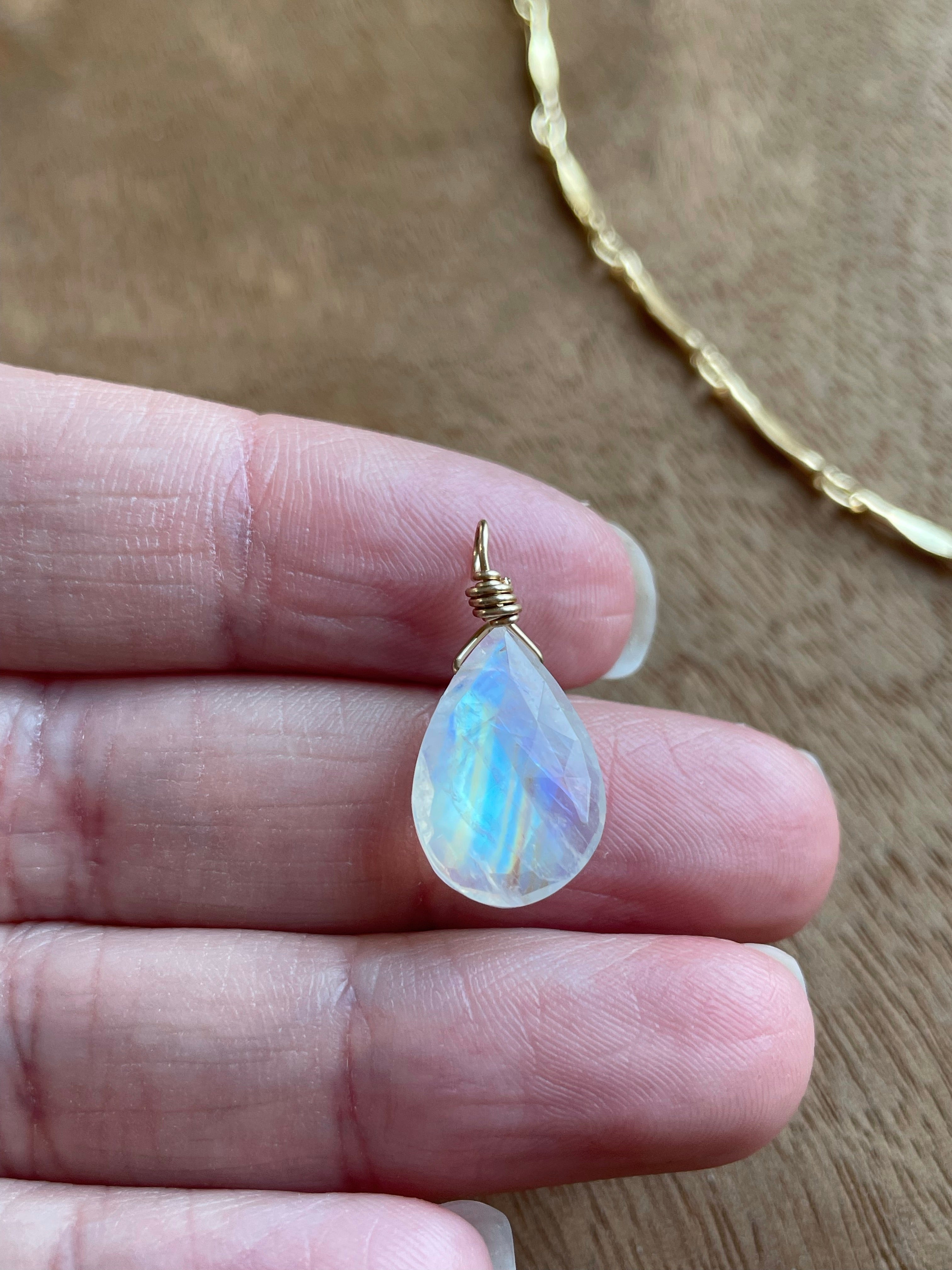 Handmade Custom Gold Filled Apatite and Moonstone Pendant Necklace - Elegant Birthstone Jewelry for Women - Perfect for Gifts, Weddings & Special Occasions