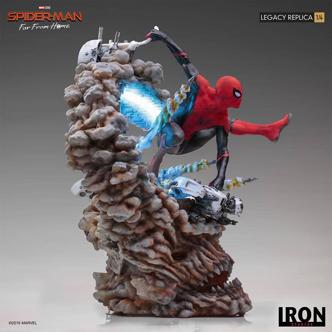 Iron Studios Spider-Man: Far From Home Legacy Replica 1/4 Scale Statue – Premium Collectible for Marvel Fans, Home & Office Display