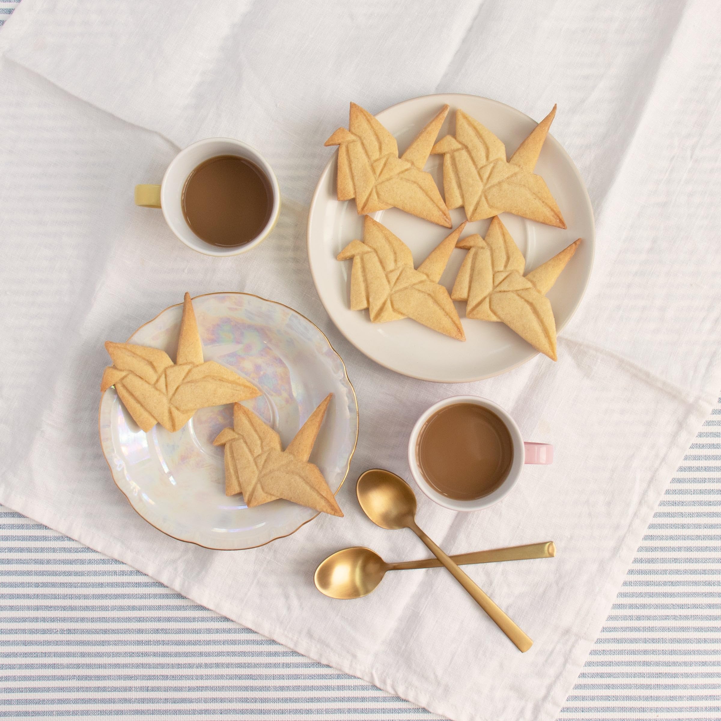 Origami Crane Cookie Cutter - Stainless Steel 3D Bird Shape Baking Tool for Sugar Cookies, Fondant, Clay - Perfect for DIY Crafts, Wedding Favors, and Holiday Baking