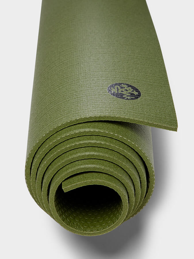 Premium Manduka PRO Yoga Mat 6mm - Extra Thick Non-Slip Eco-Friendly Exercise Mat for Hot Yoga, Pilates & Home Workouts - Ideal for Professional Yogis & Fitness Enthusiasts