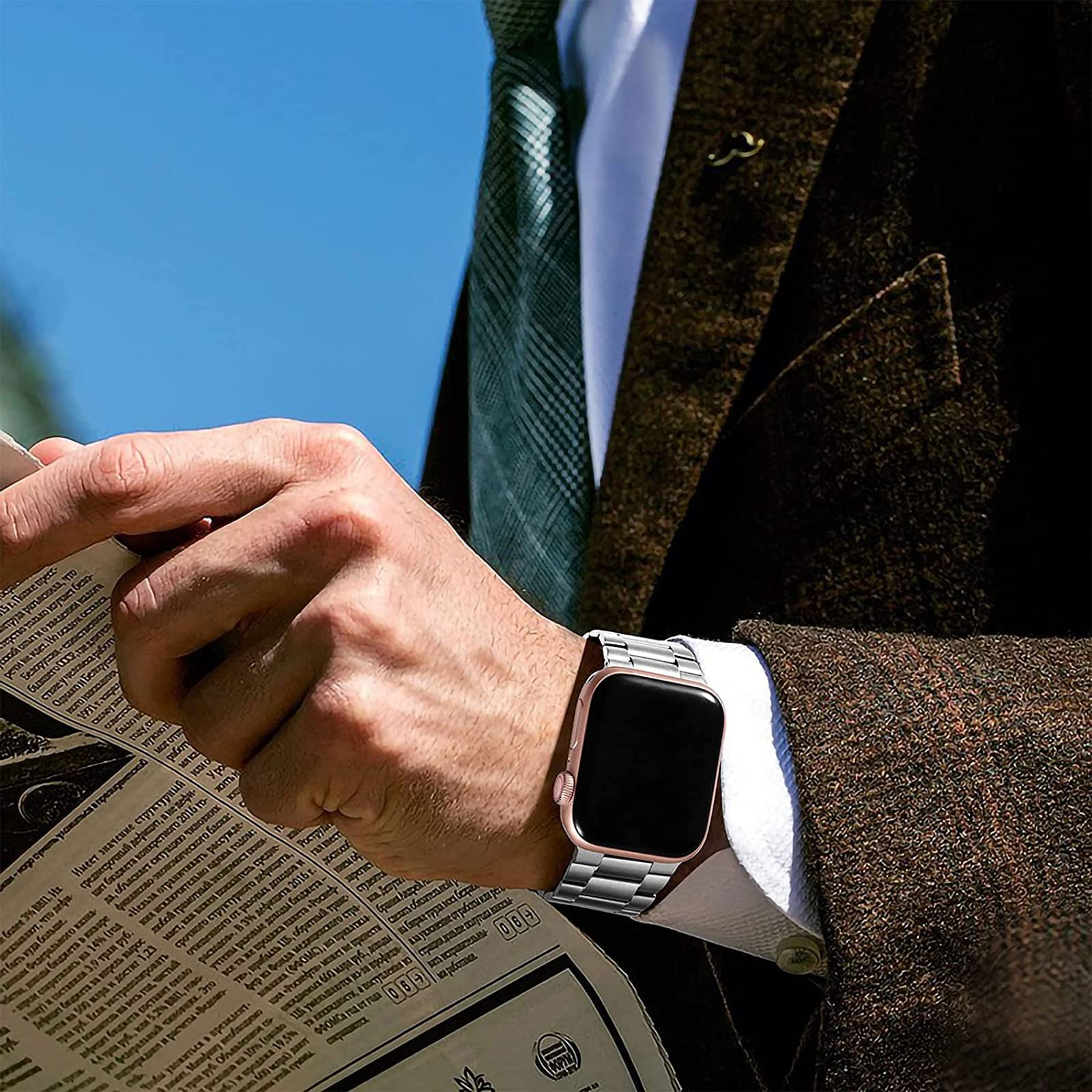 Premium Stainless Steel Apple Watch Band Compatible with Series 9/8/7/6/5/4/3/2/1 & SE & Ultra 2 - 38mm 40mm 41mm 42mm 44mm 45mm 49mm - Durable Metal Replacement Strap for Men & Women - Perfect for Workouts, Office & Everyday Wear