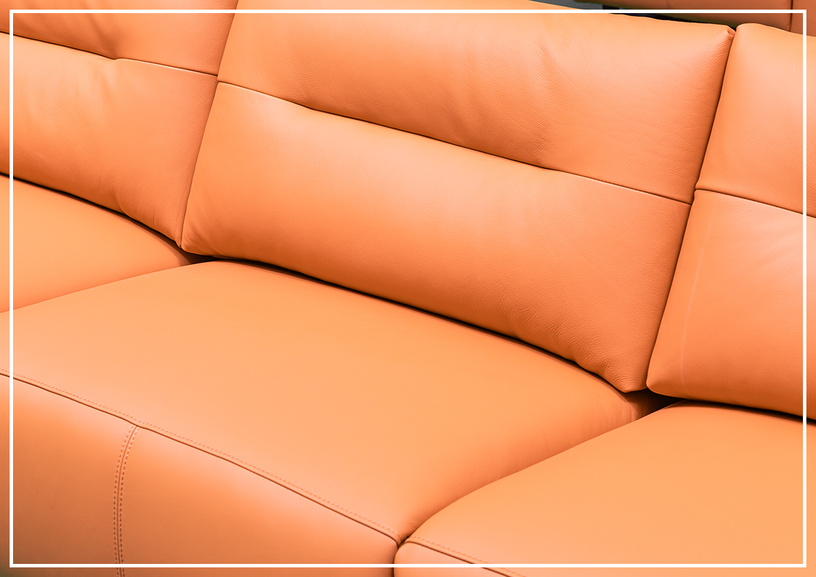 Klaussner Alessandro 3-Seater Leather Power Recliner Sofa with Extended Footrest - Comfortable Electric Reclining Couch for Living Room, Home Theater & Family Relaxation
