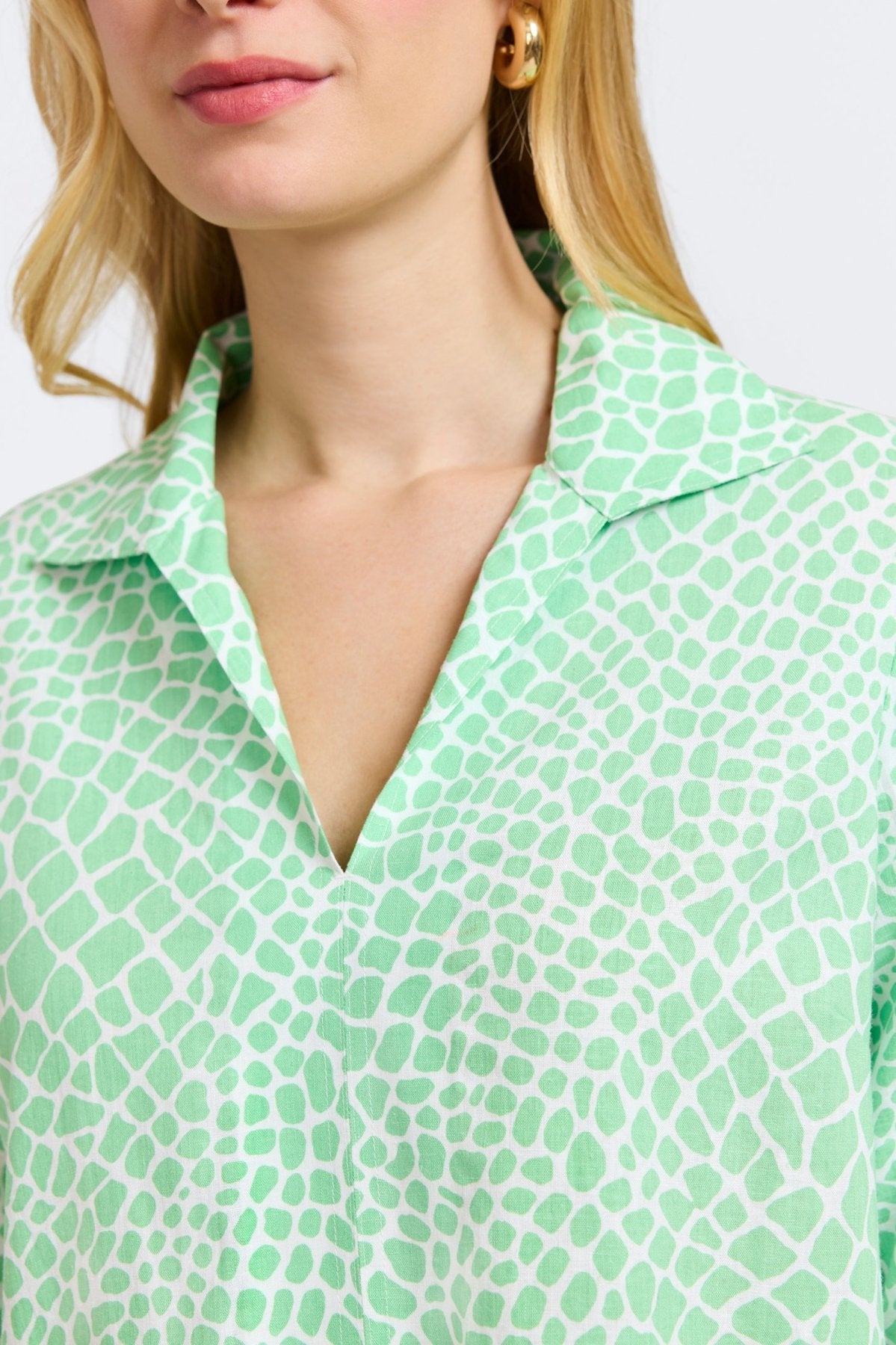 Agnes Linen Giraffe Print 3/4 Sleeve Popover Shirt for Women | Casual Summer Top for Beach, Vacation & Everyday Wear