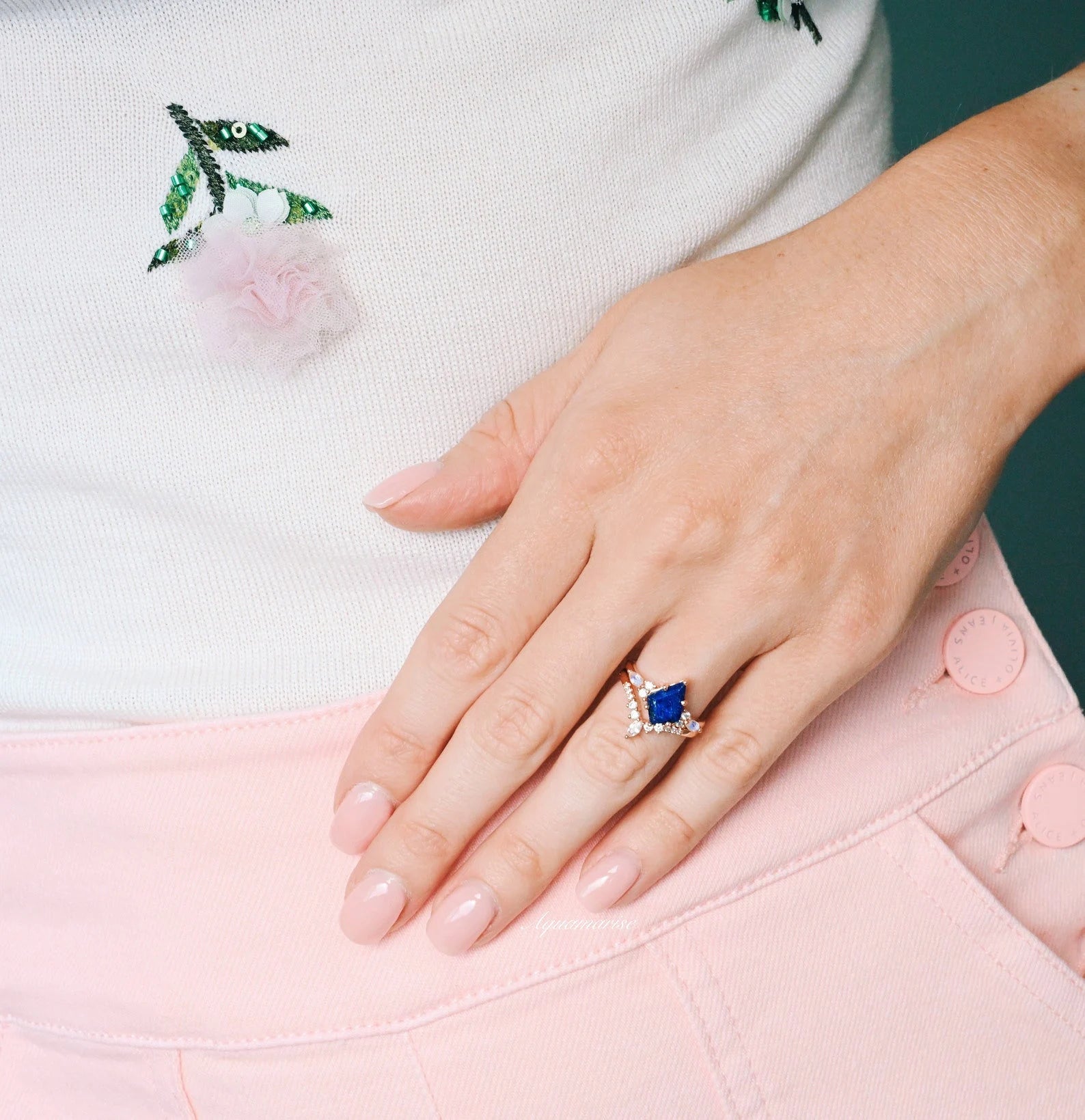 Skye Kite™ Blue Lapis Lazuli & Moonstone Couple Rings - Matching His & Hers Wedding Bands, Spiritual Healing Jewelry for Couples - Perfect for Anniversaries, Engagements and Romantic Gifts