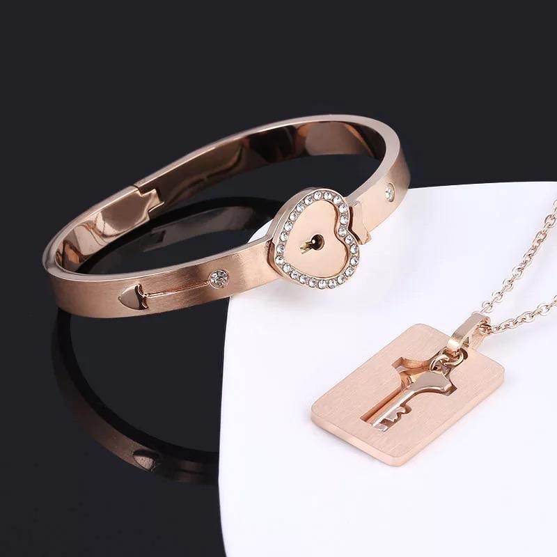 Bean Love Lock - Heart-Shaped Couple Key Lock for Love Notes & Gifts | Perfect for Valentine's Day, Anniversaries & Romantic Surprises