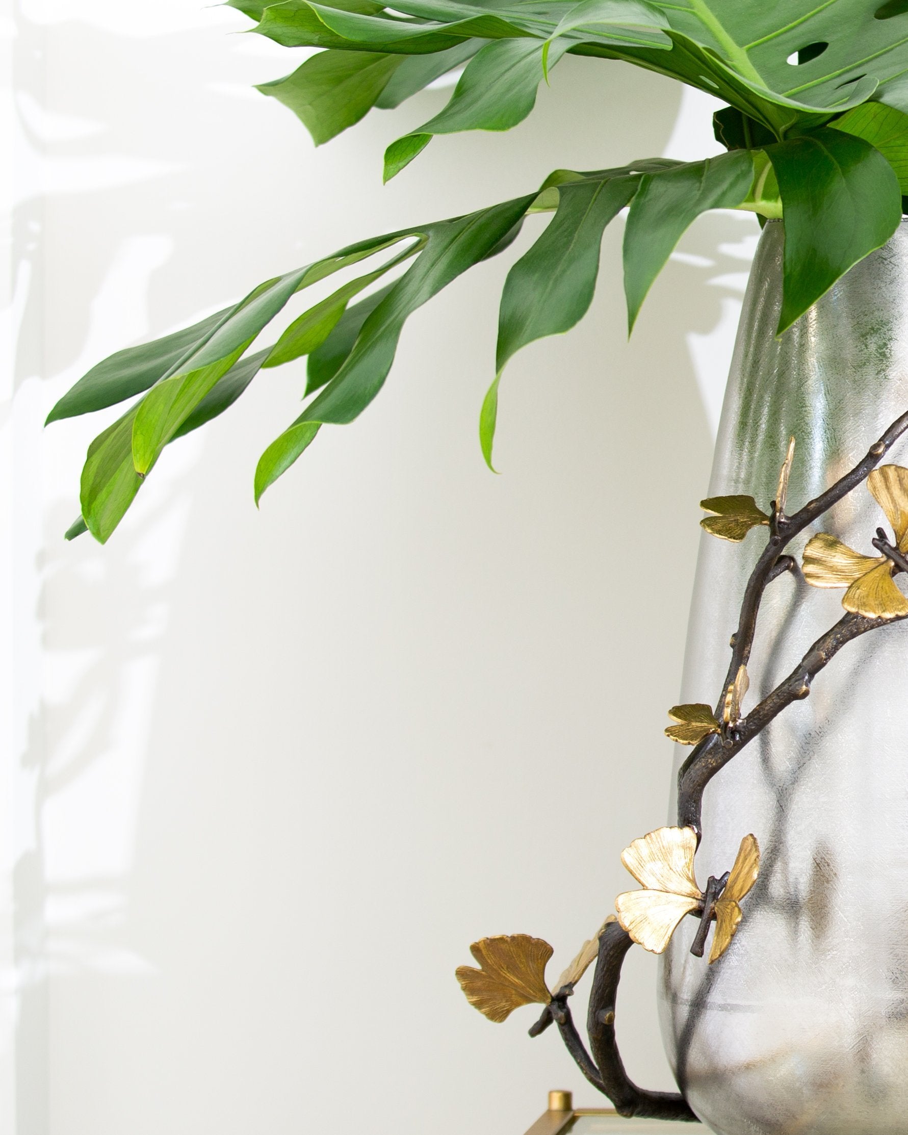 Elegant Butterfly Ginkgo Vase - Handmade Ceramic Flower Vase for Home Decor, Wedding Centerpiece & Gift Idea - Perfect for Living Room, Dining Table & Office Desk Decoration