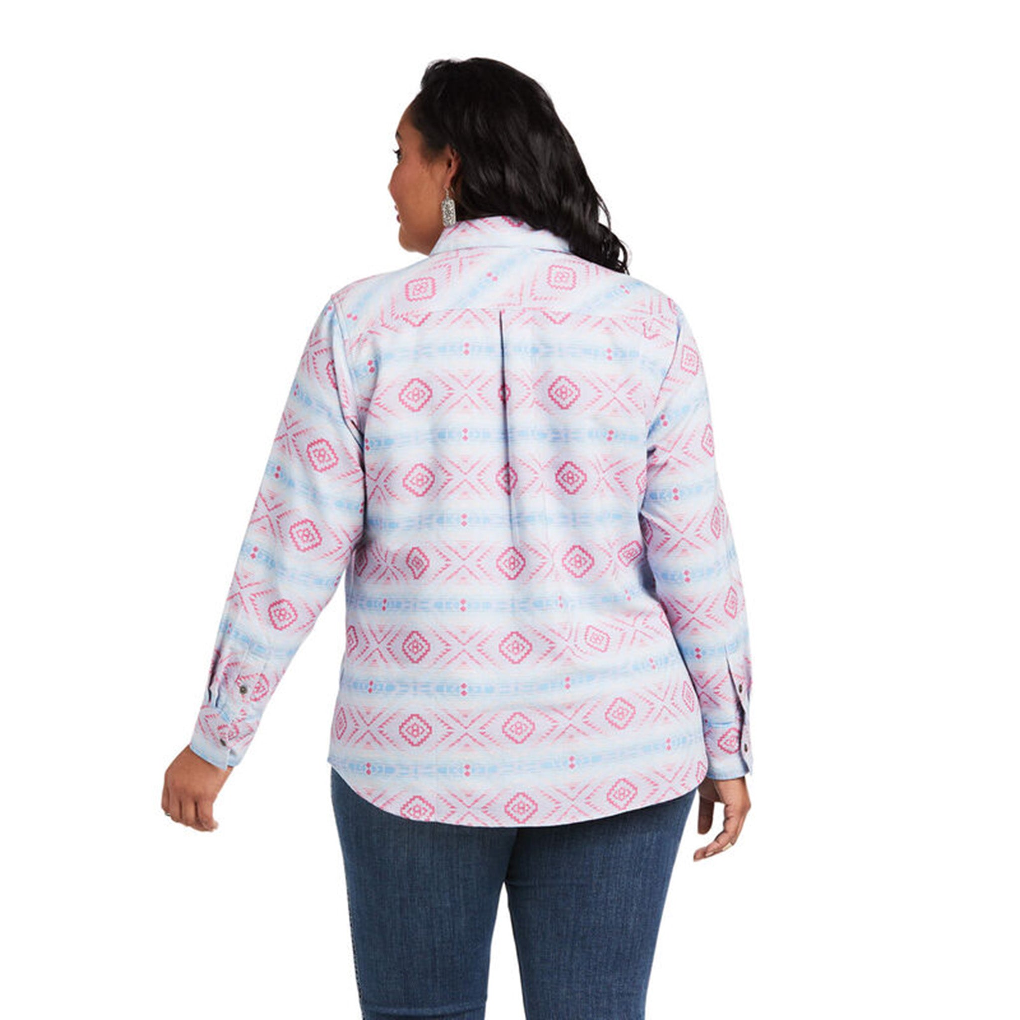 Ariat Women's Billie Jean Western Shirt - Stylish Long Sleeve Button Down for Cowgirl Fashion, Rodeo & Casual Wear