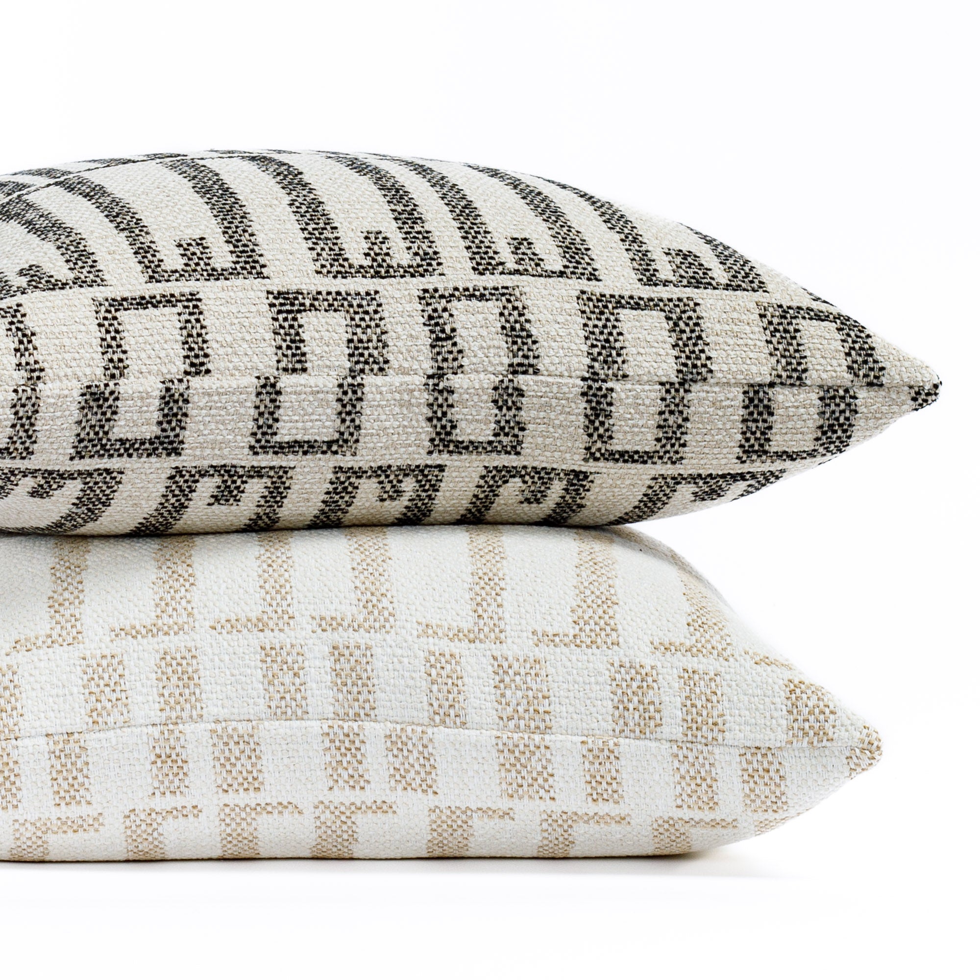 Mallia 20x20 Outdoor Pillow with Carbon Fiber Design - Waterproof & UV Resistant Decorative Throw Pillow for Patio, Poolside, and Garden Furniture - Perfect for Outdoor Lounge Chairs, Sofas, and Daybeds