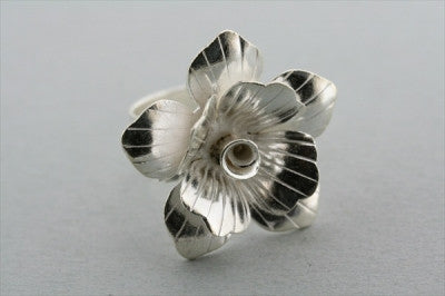 Elegant Camelia Flower Ring in Pure 925 Sterling Silver - Perfect for Weddings, Anniversaries & Romantic Gifts